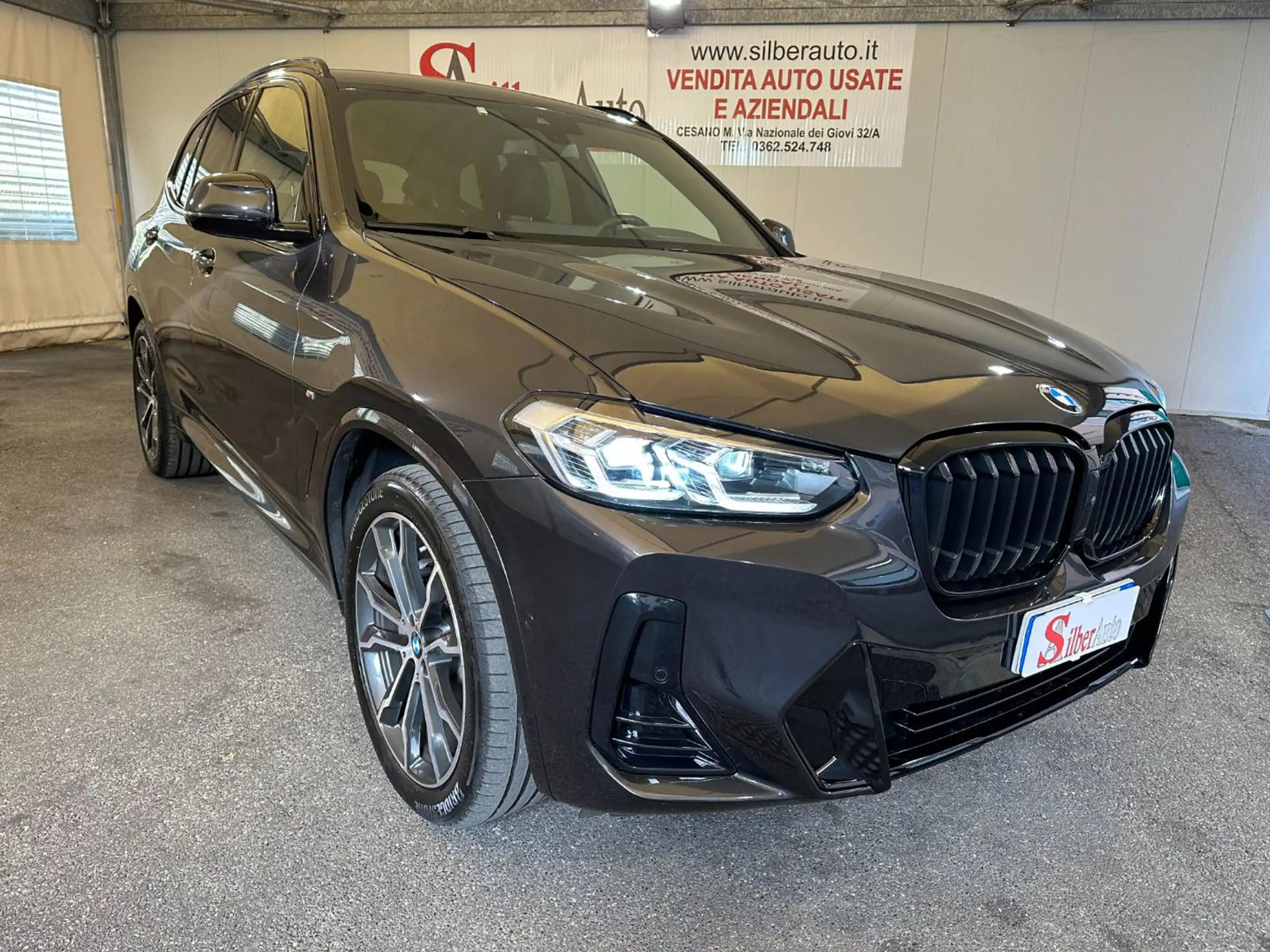 BMW - X3