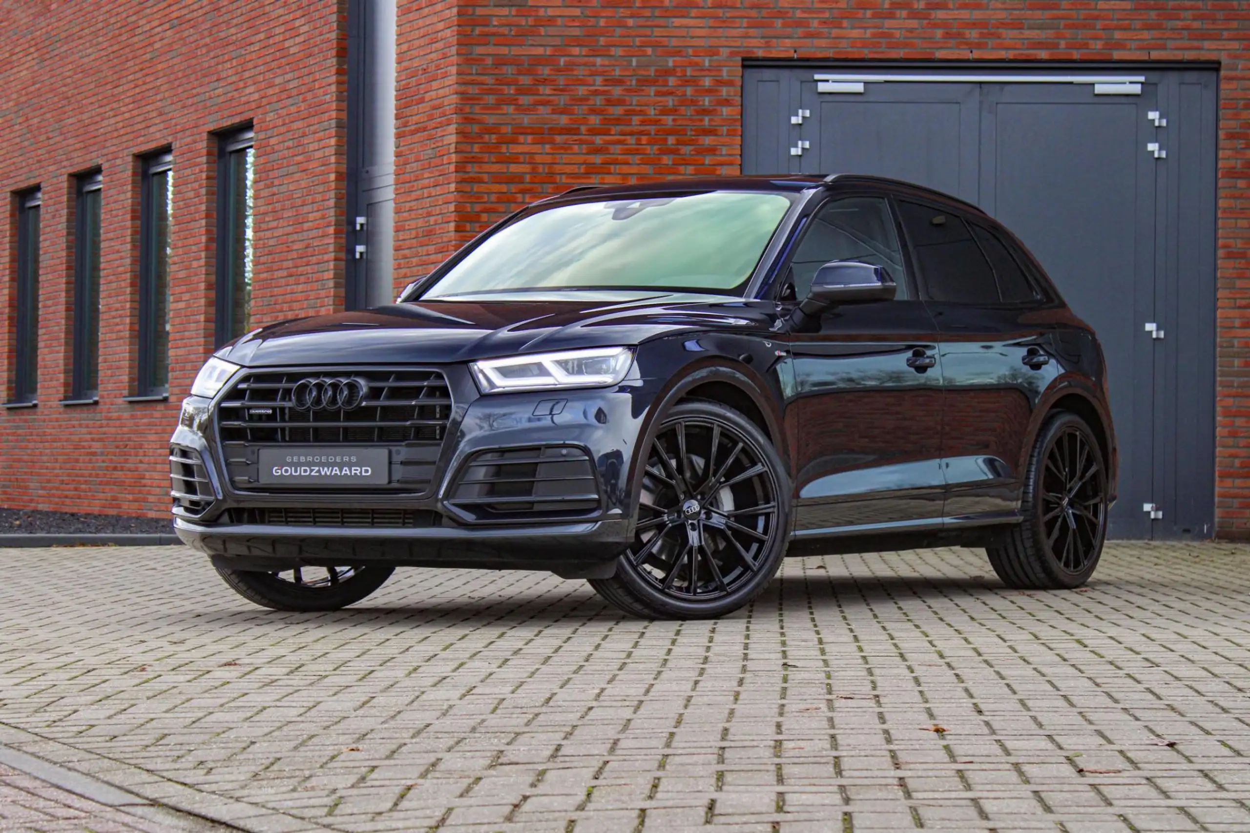 Audi - Q5