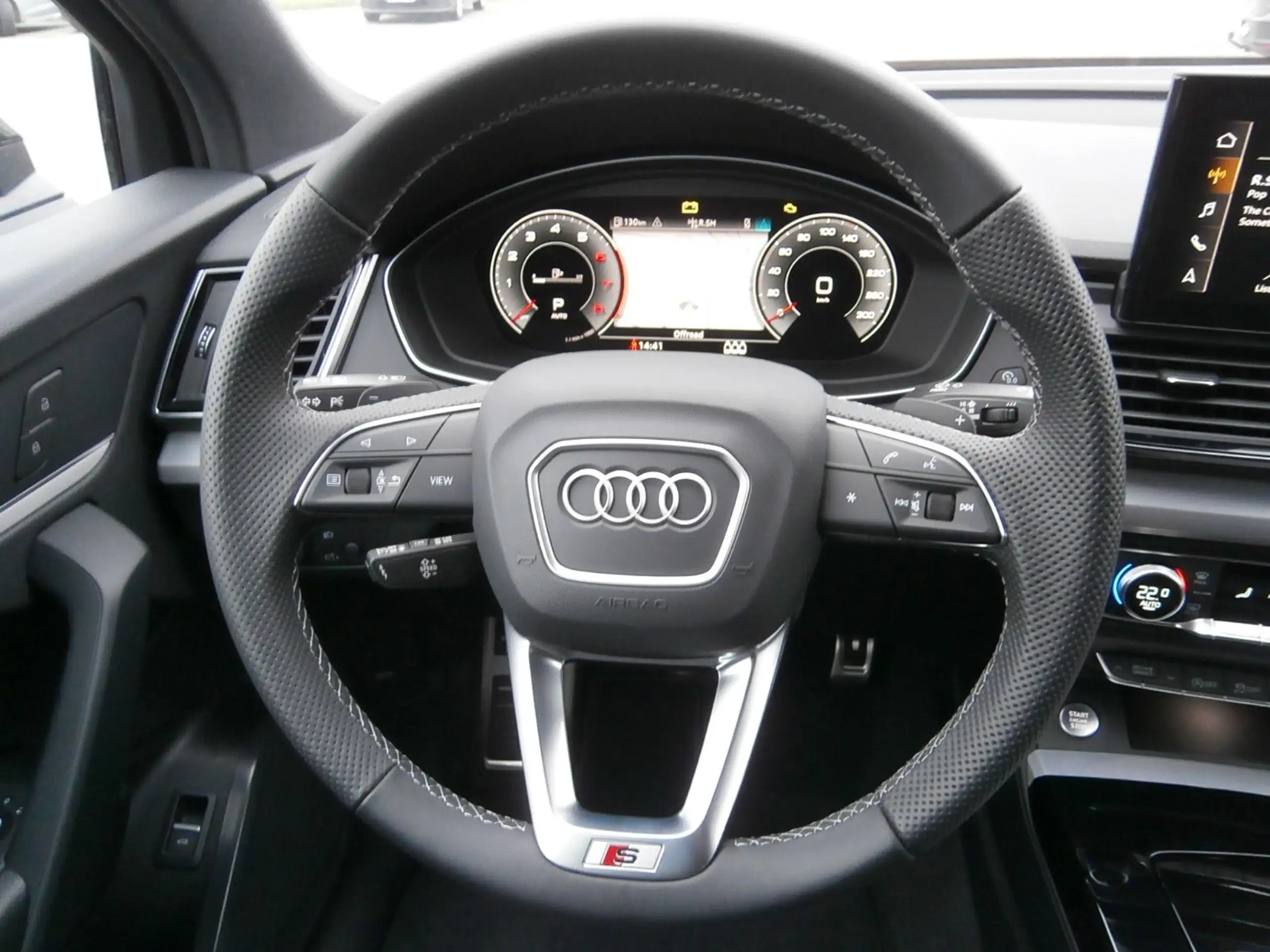 Audi - Q5