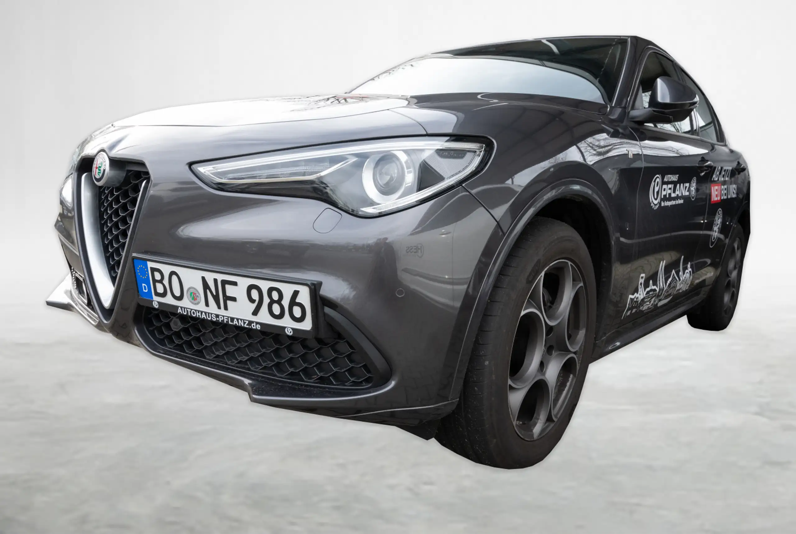 Alfa Romeo Stelvio 2023