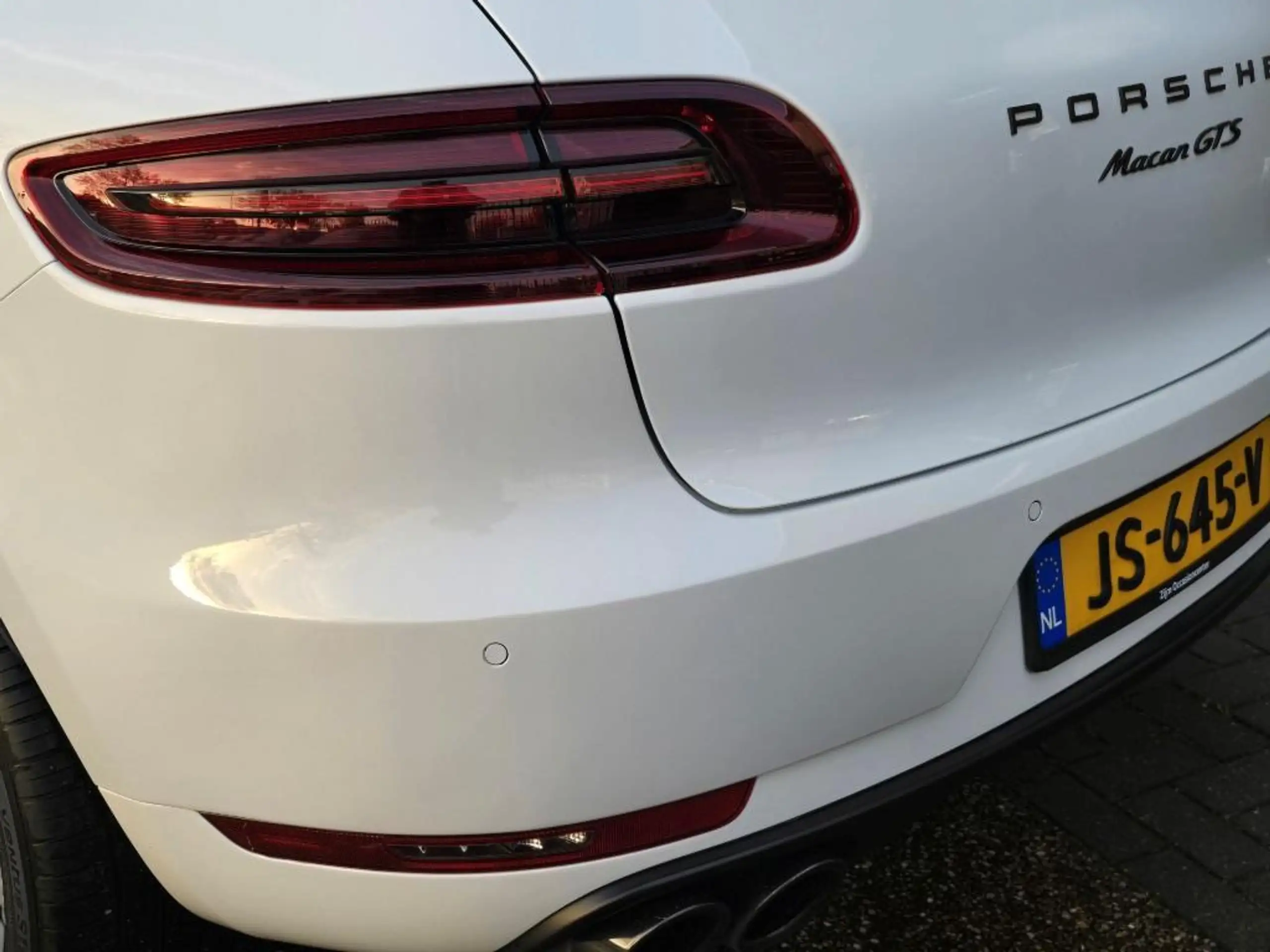 Porsche - Macan