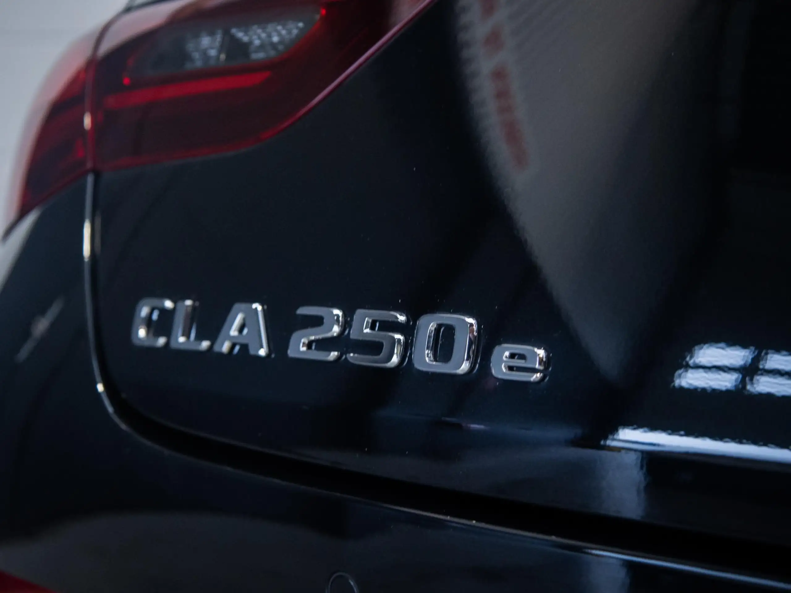 Mercedes-Benz - CLA 250