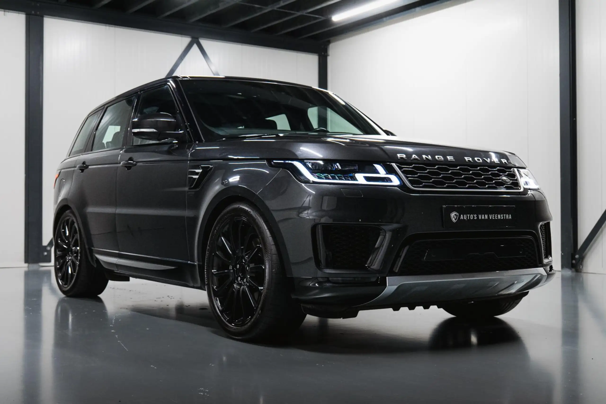 Land Rover - Range Rover Sport