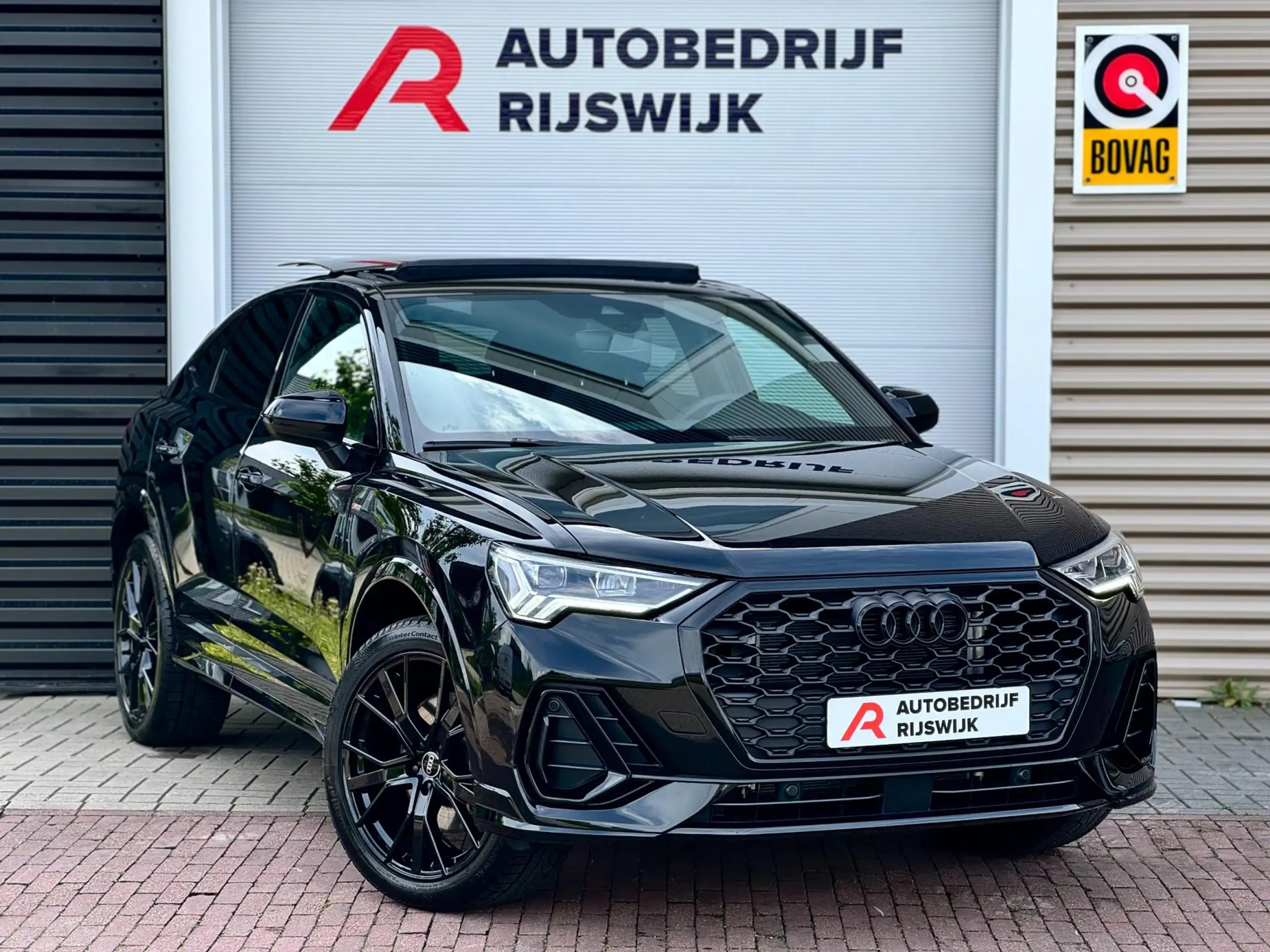 Audi - Q3