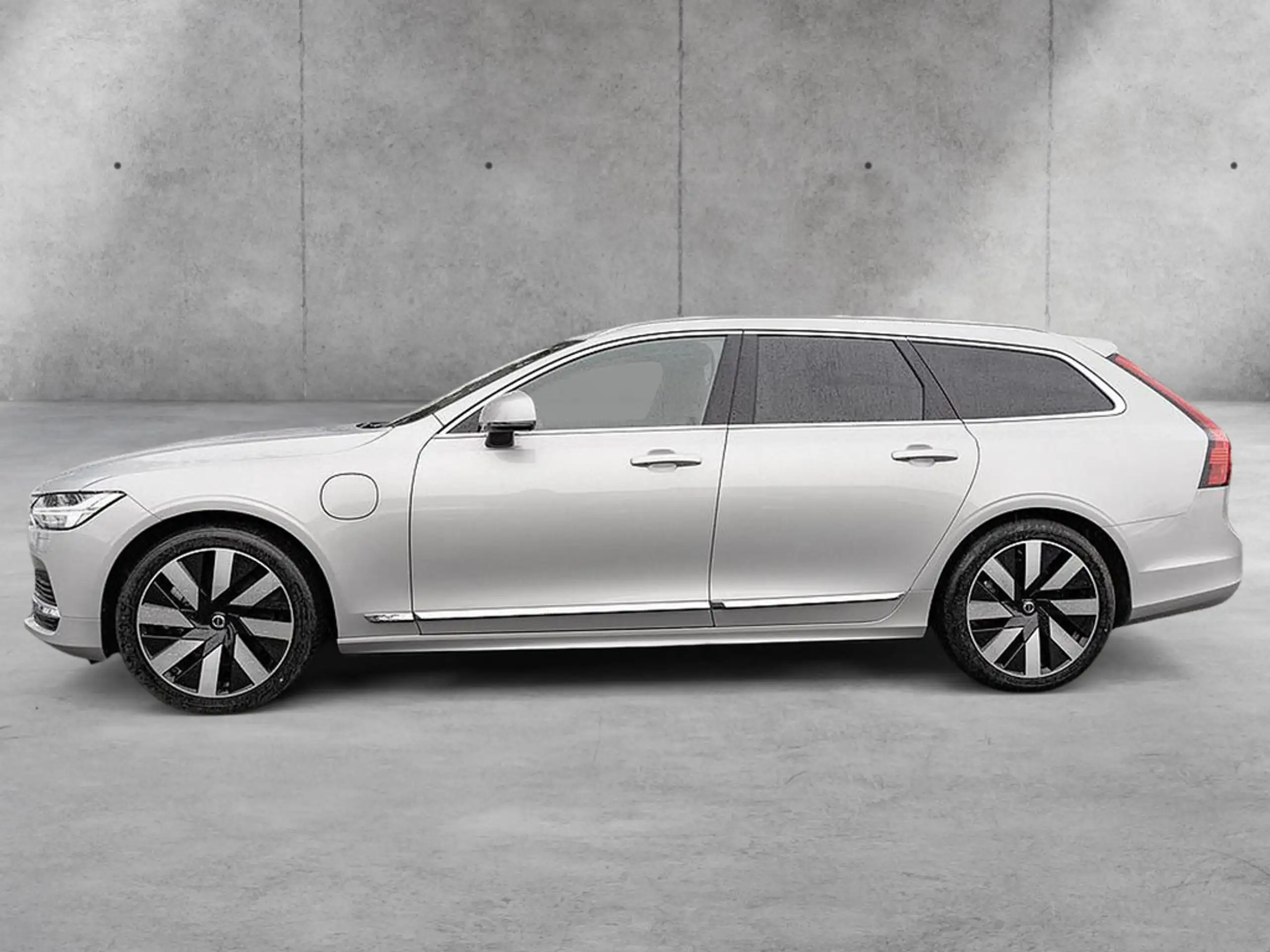 Volvo - V90