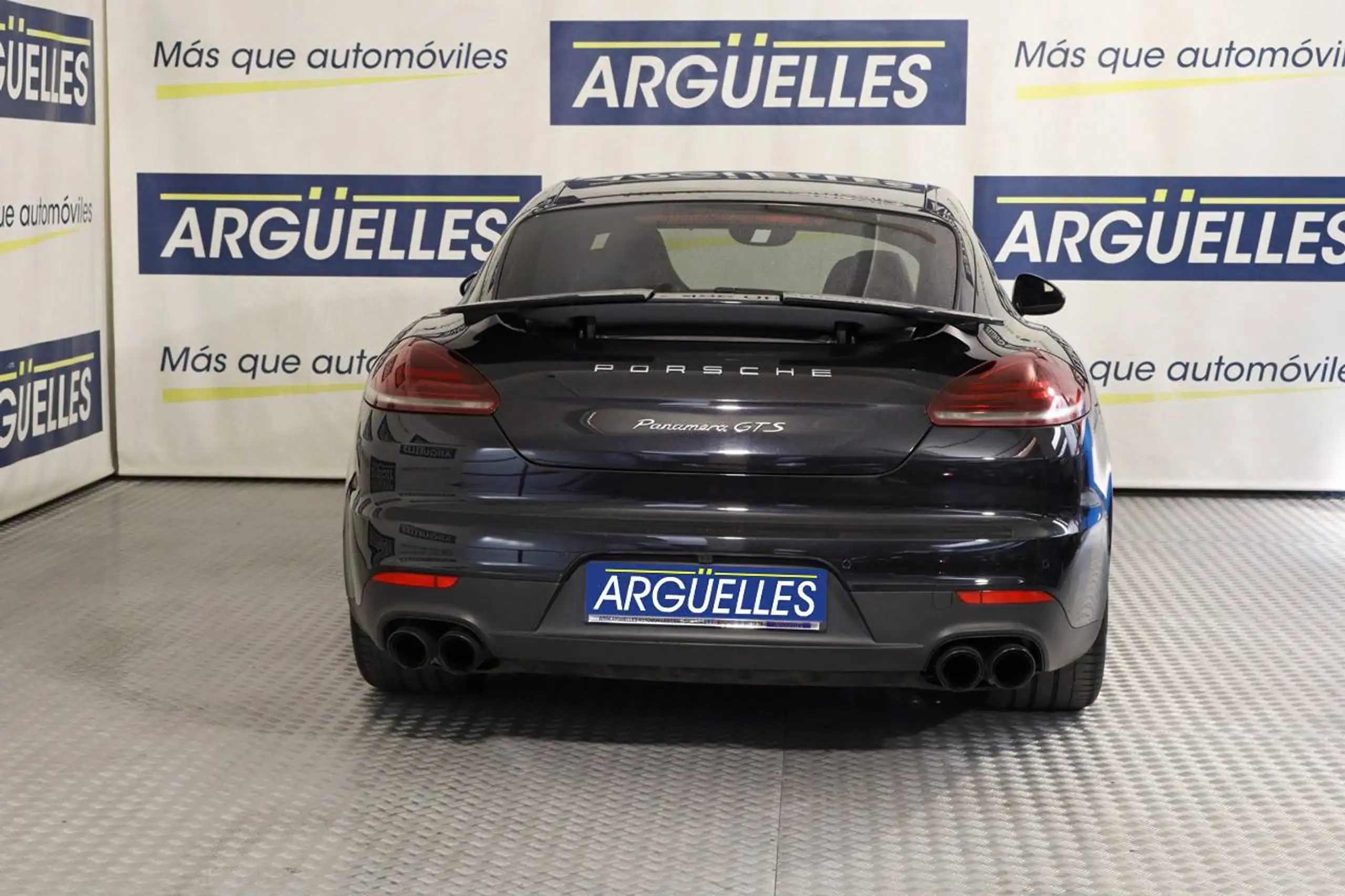 Porsche - Panamera