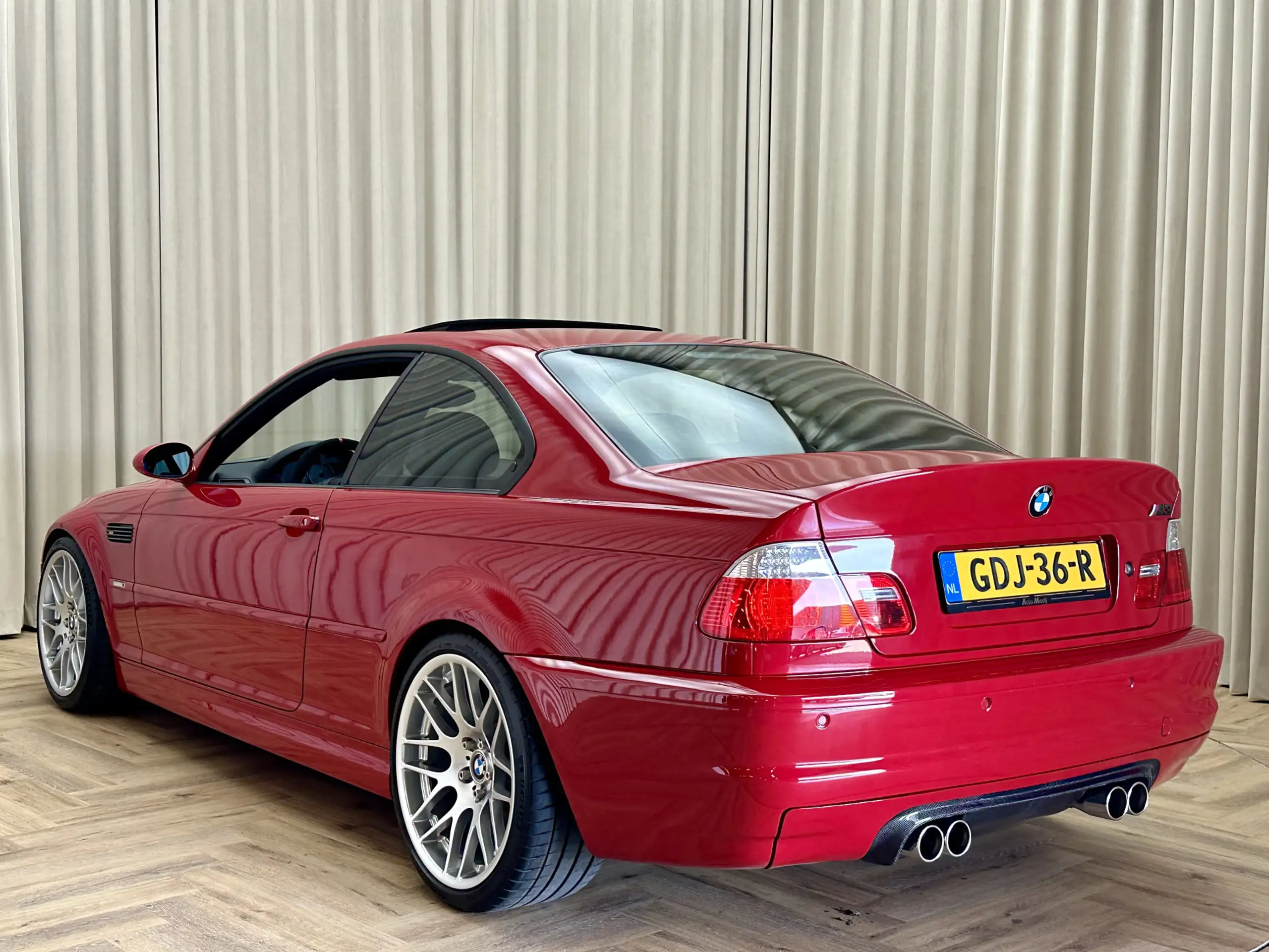 BMW - M3