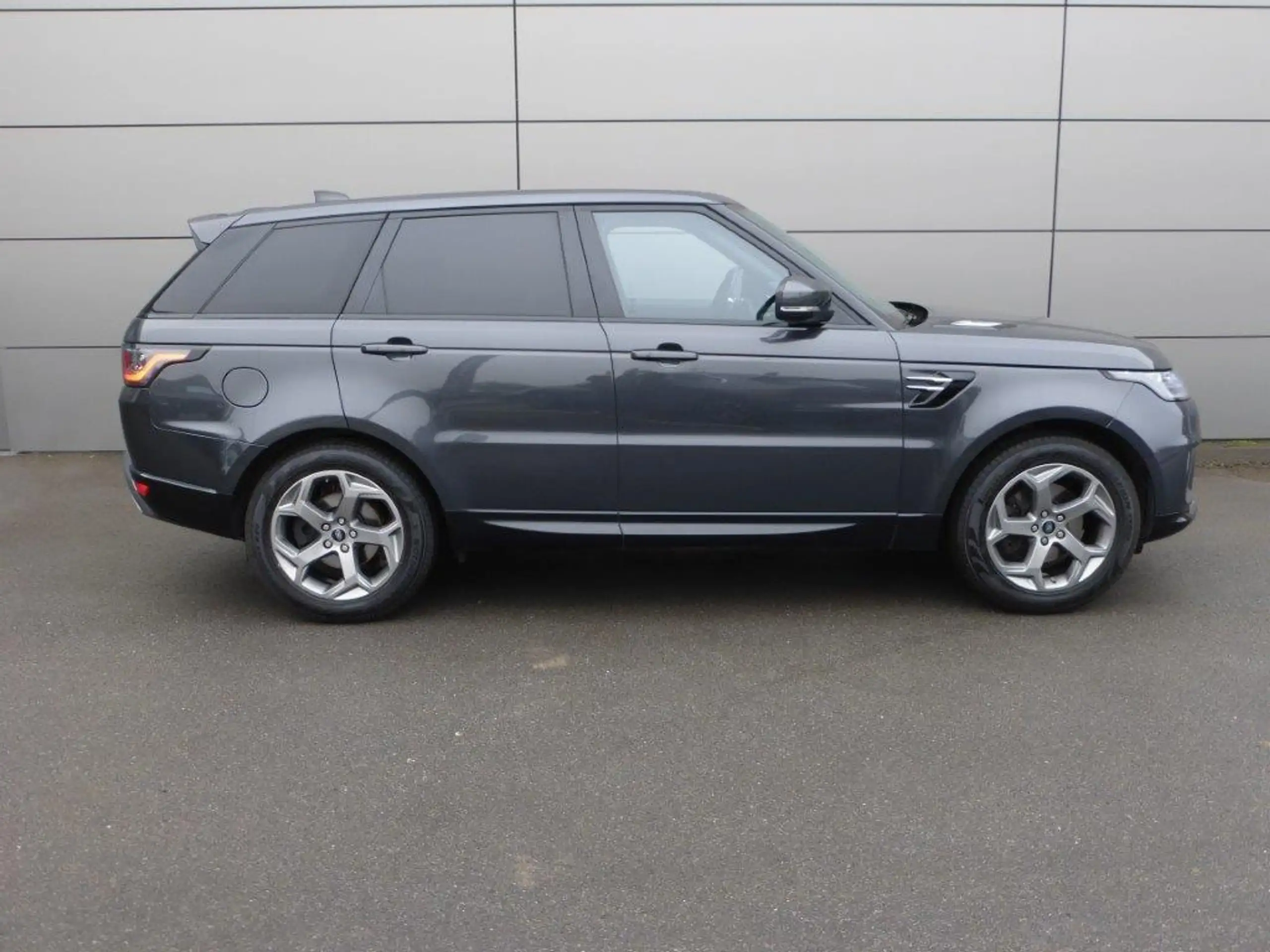 Land Rover - Range Rover Sport