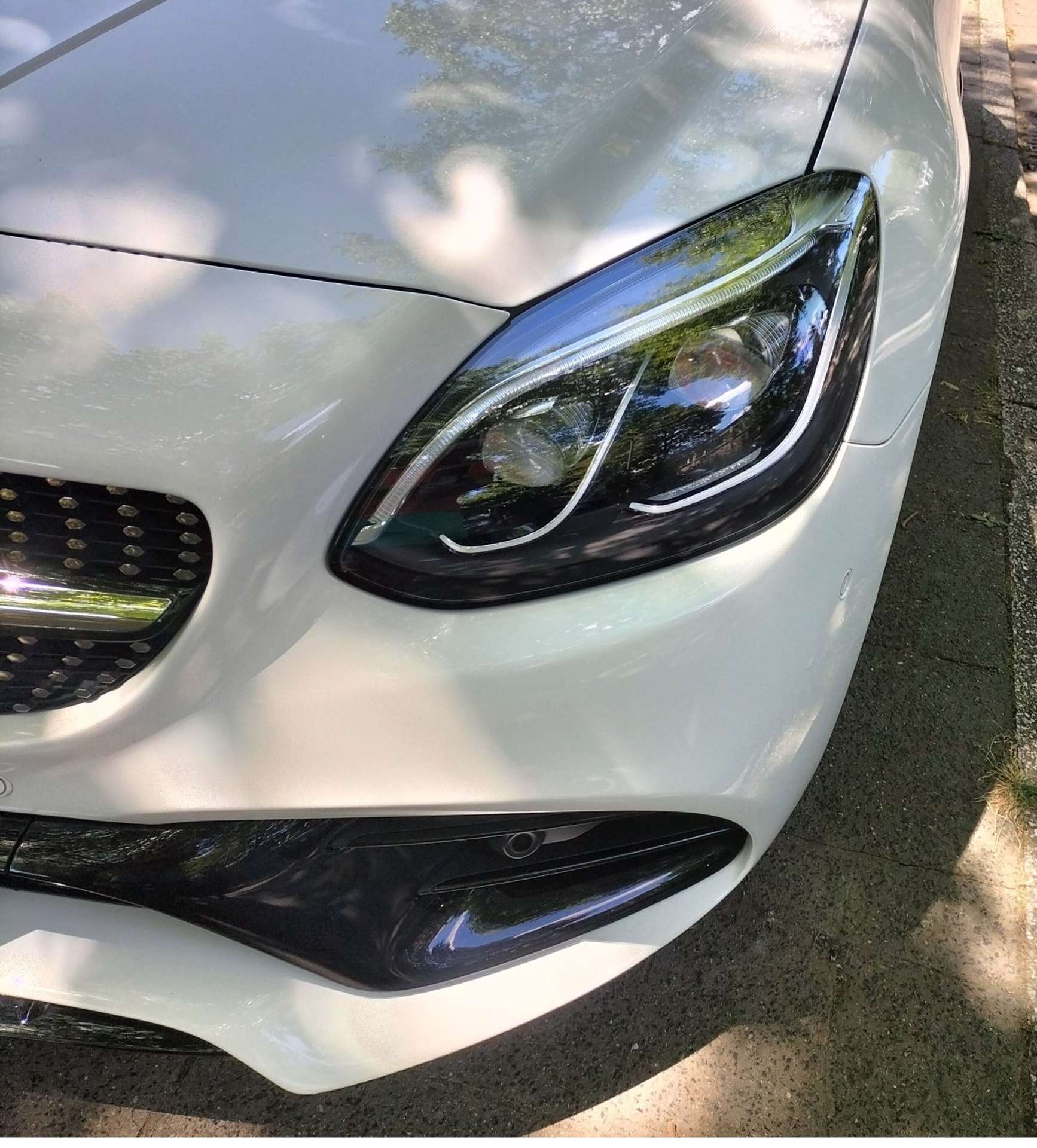 Mercedes-Benz - SLC 200