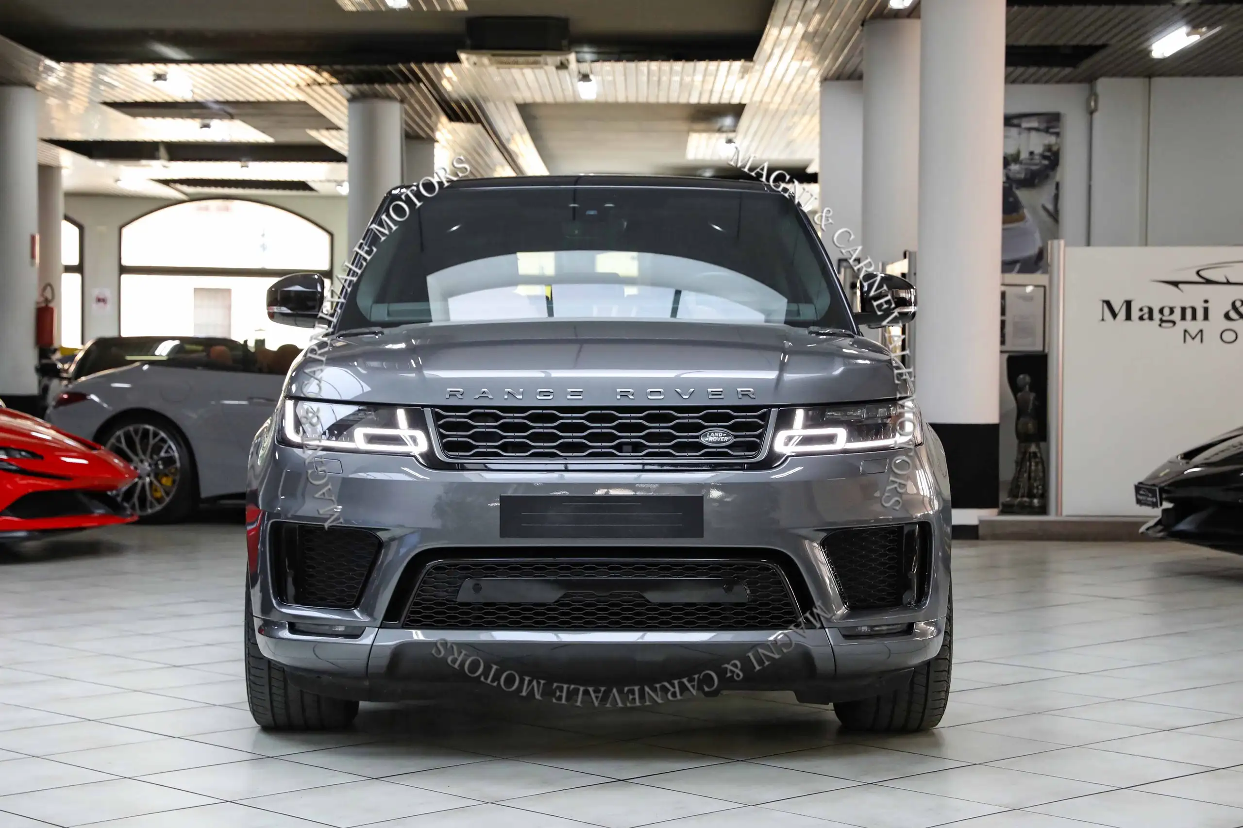 Land Rover - Range Rover Sport