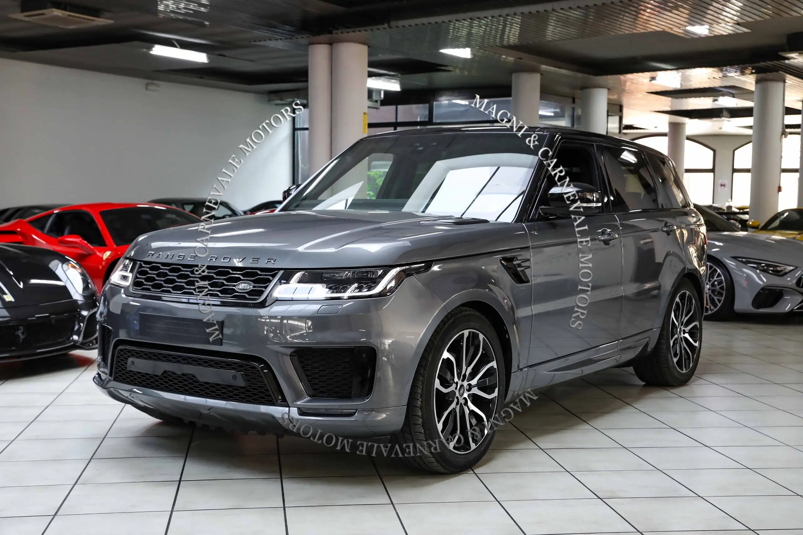 Land Rover - Range Rover Sport