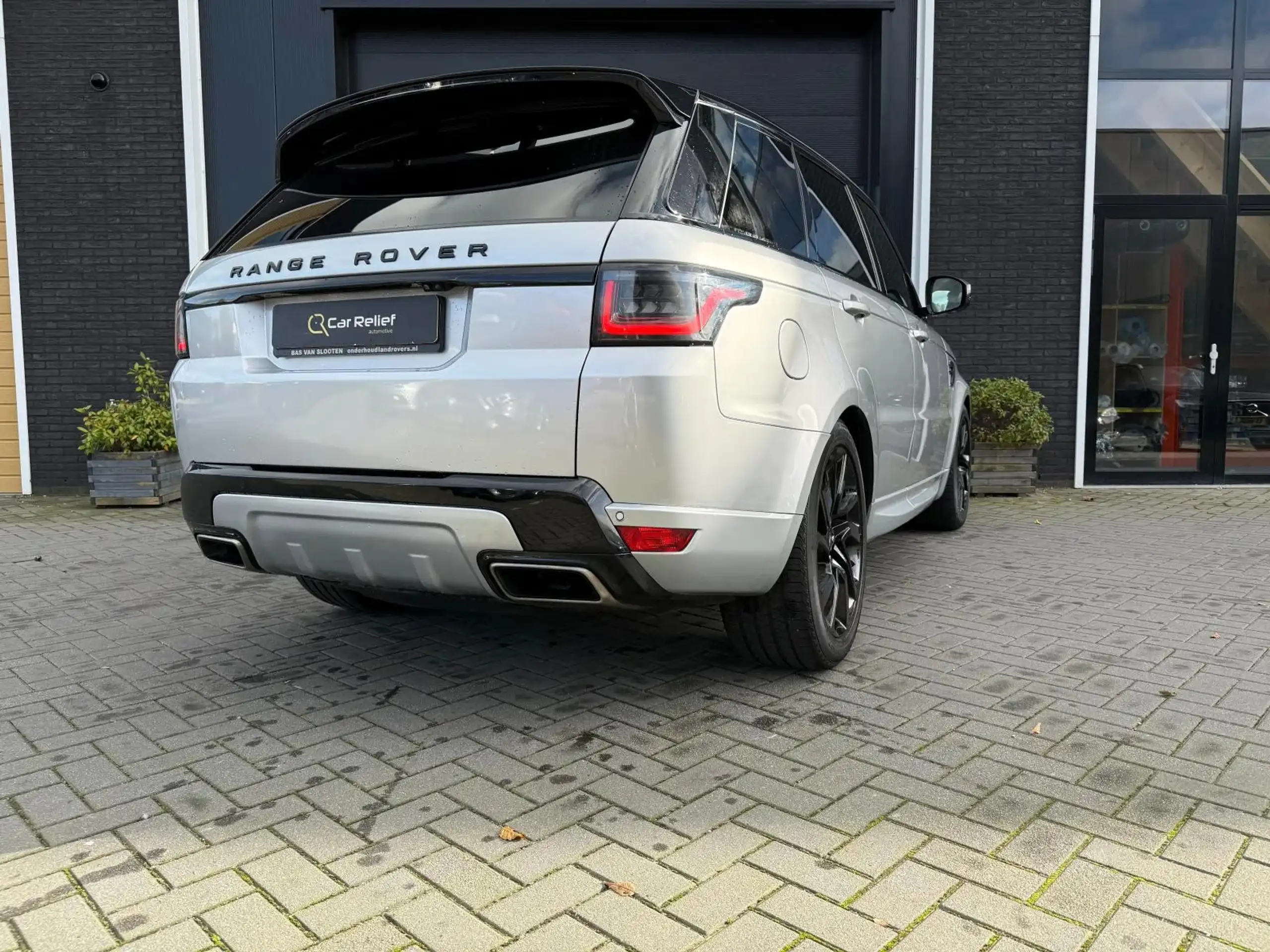 Land Rover - Range Rover Sport