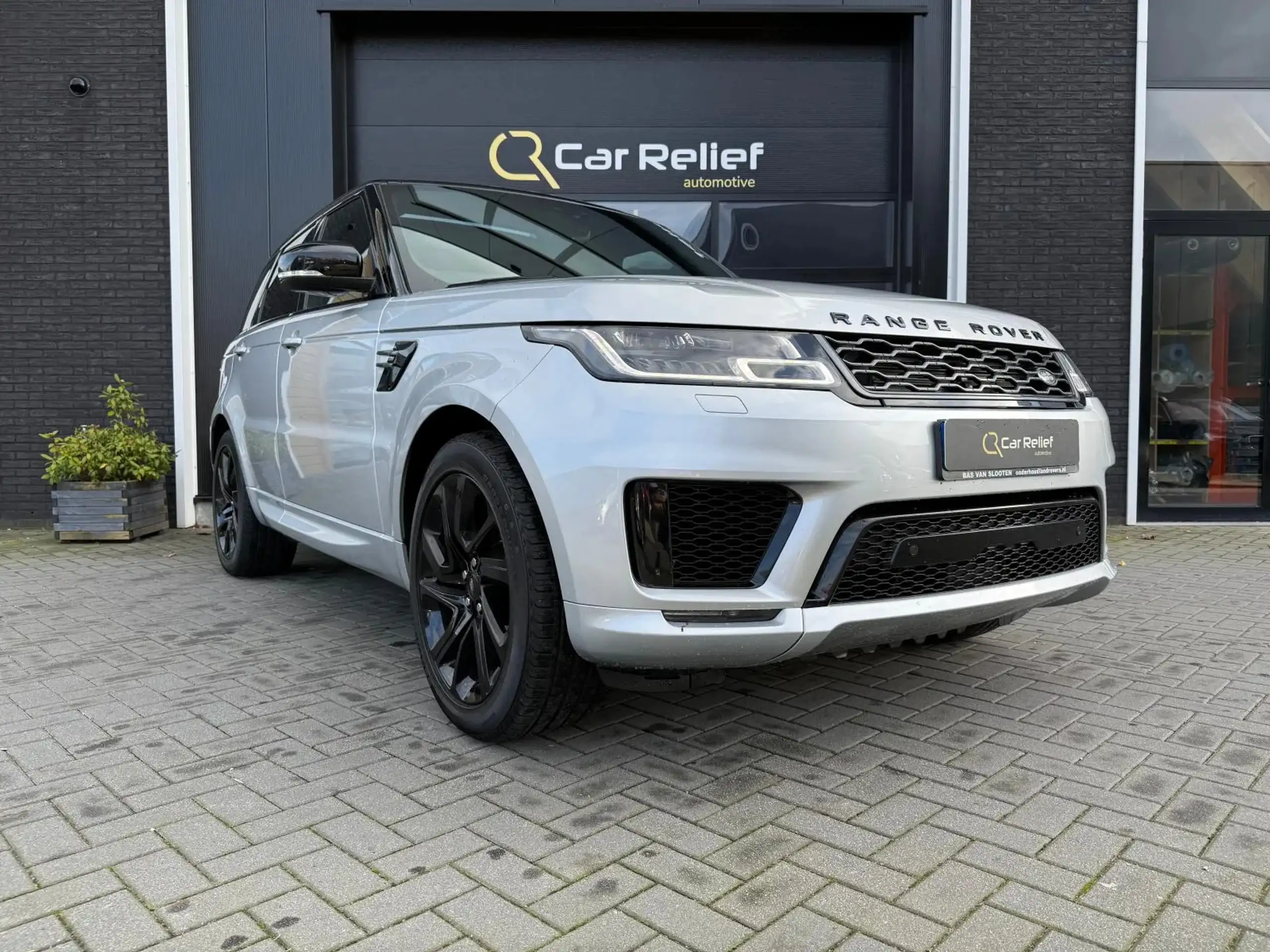 Land Rover - Range Rover Sport