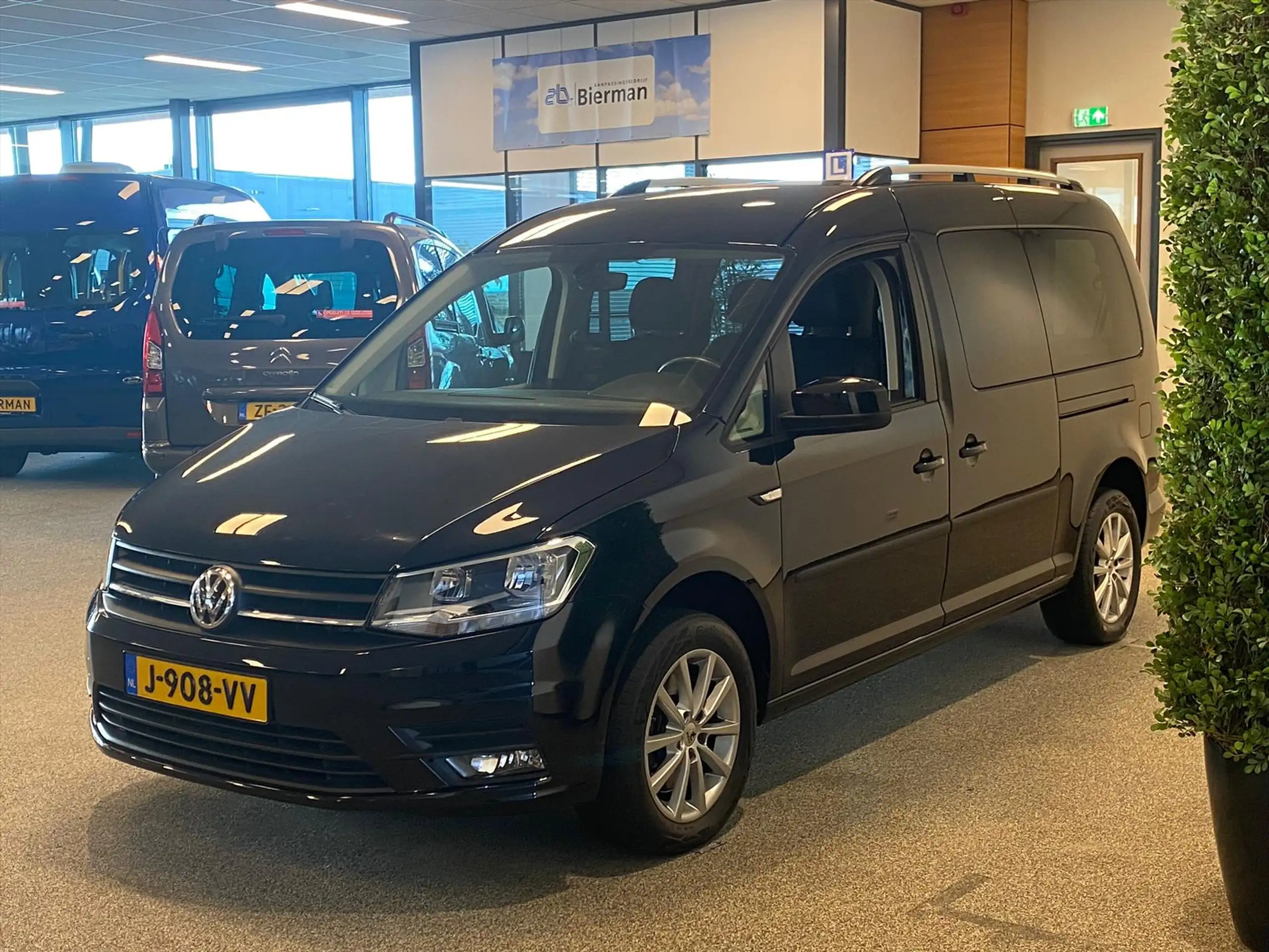 Volkswagen - Caddy