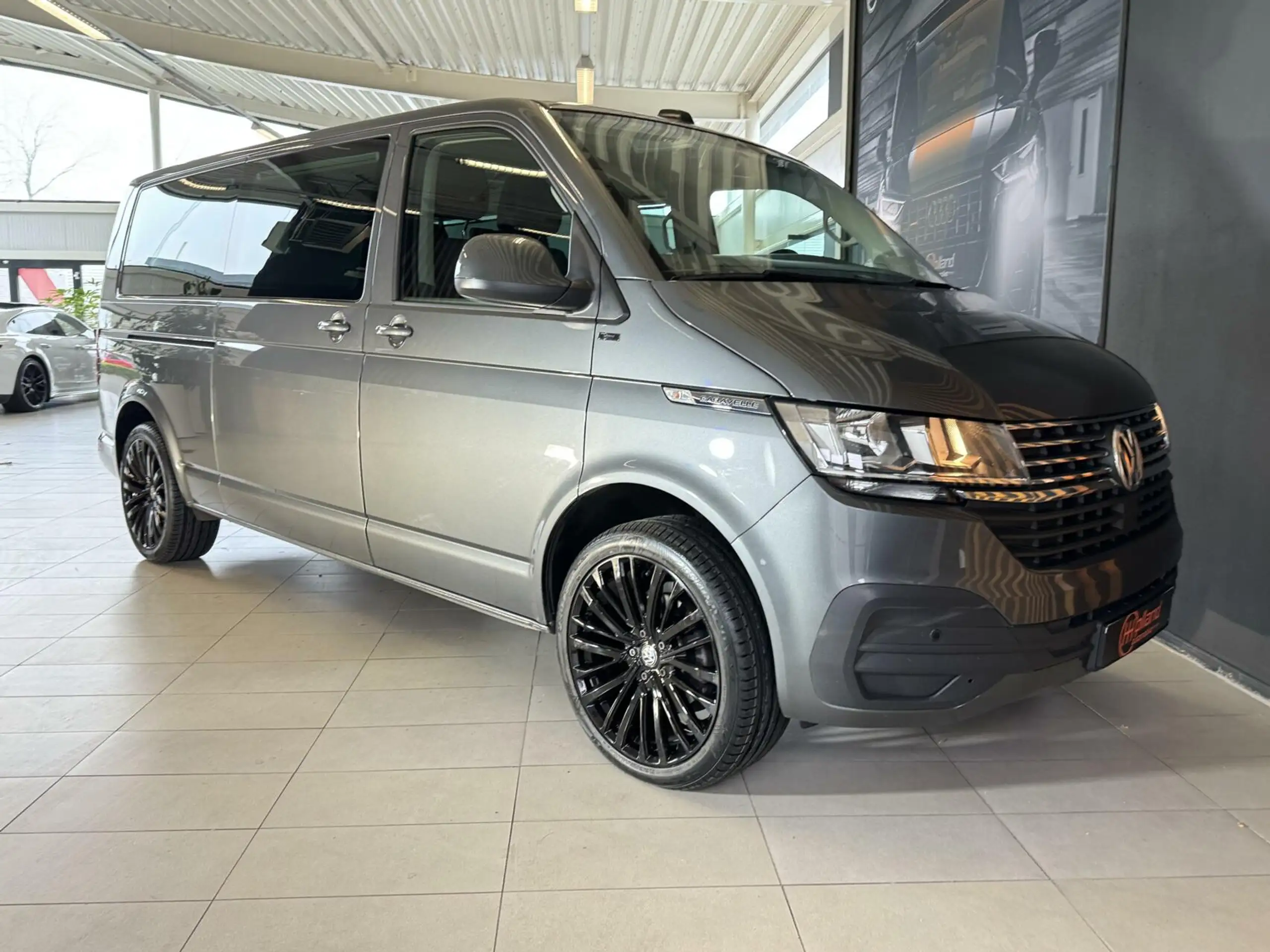 Volkswagen - T6.1 Transporter