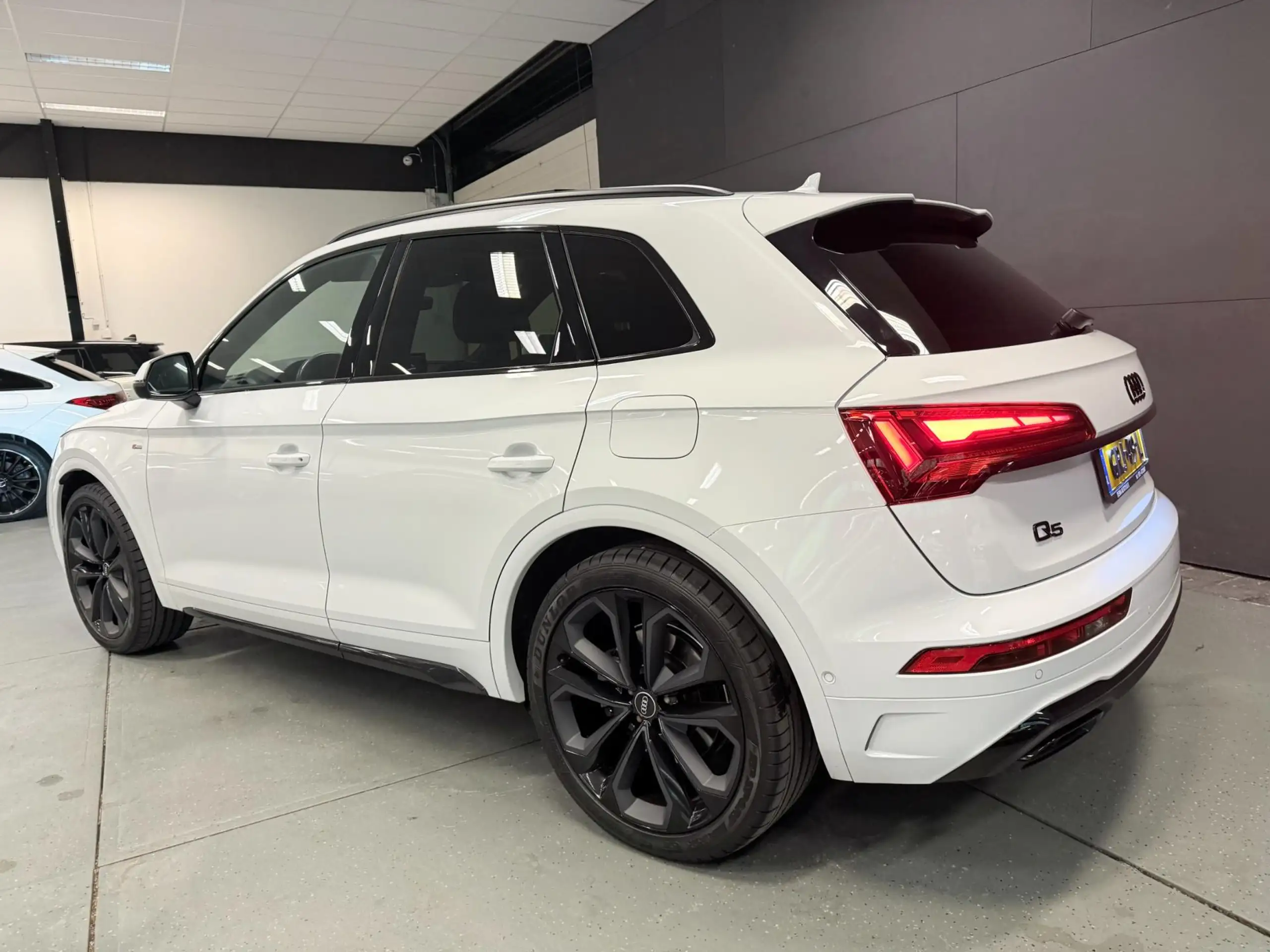 Audi - Q5