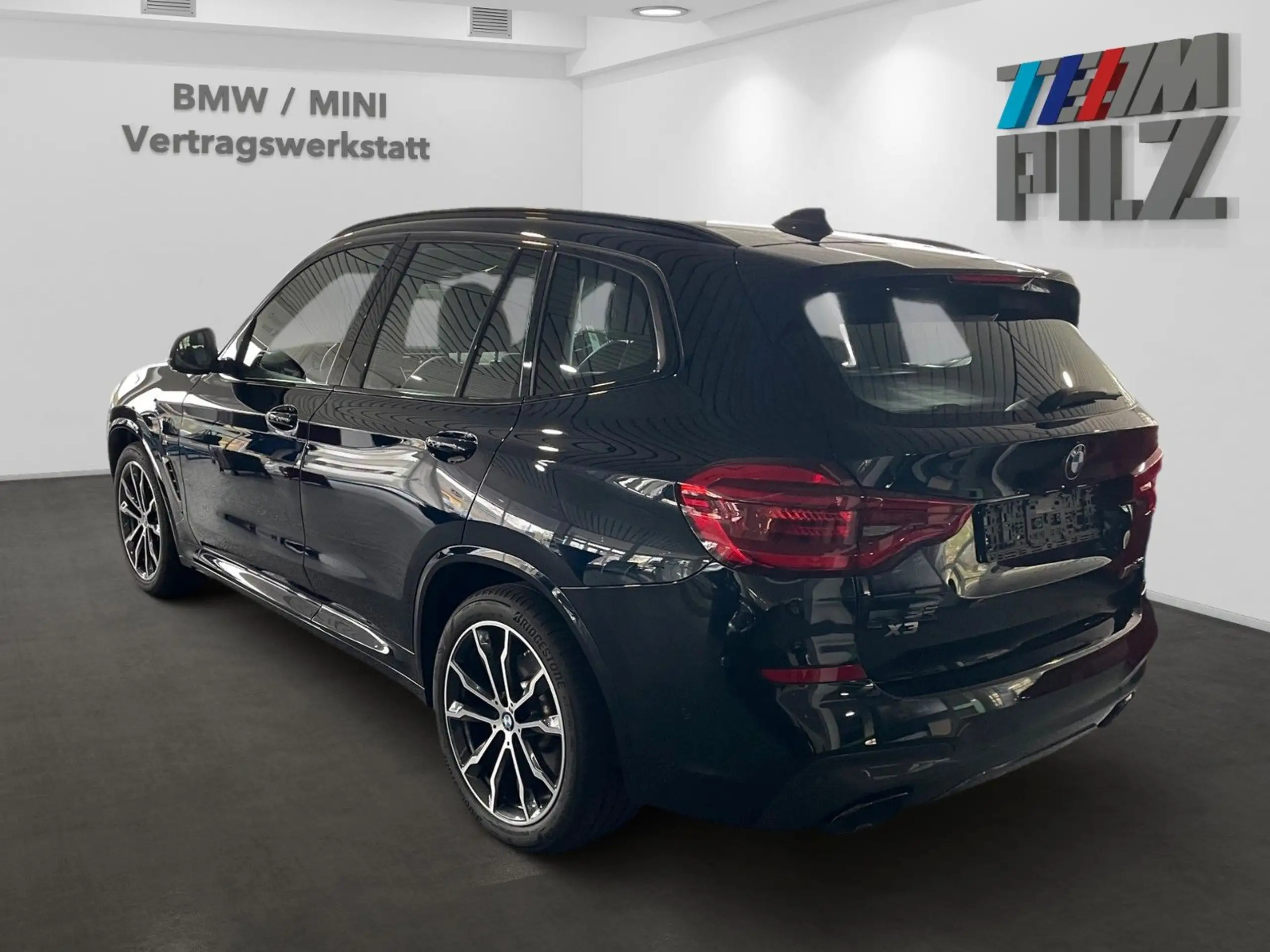 BMW - X3 M