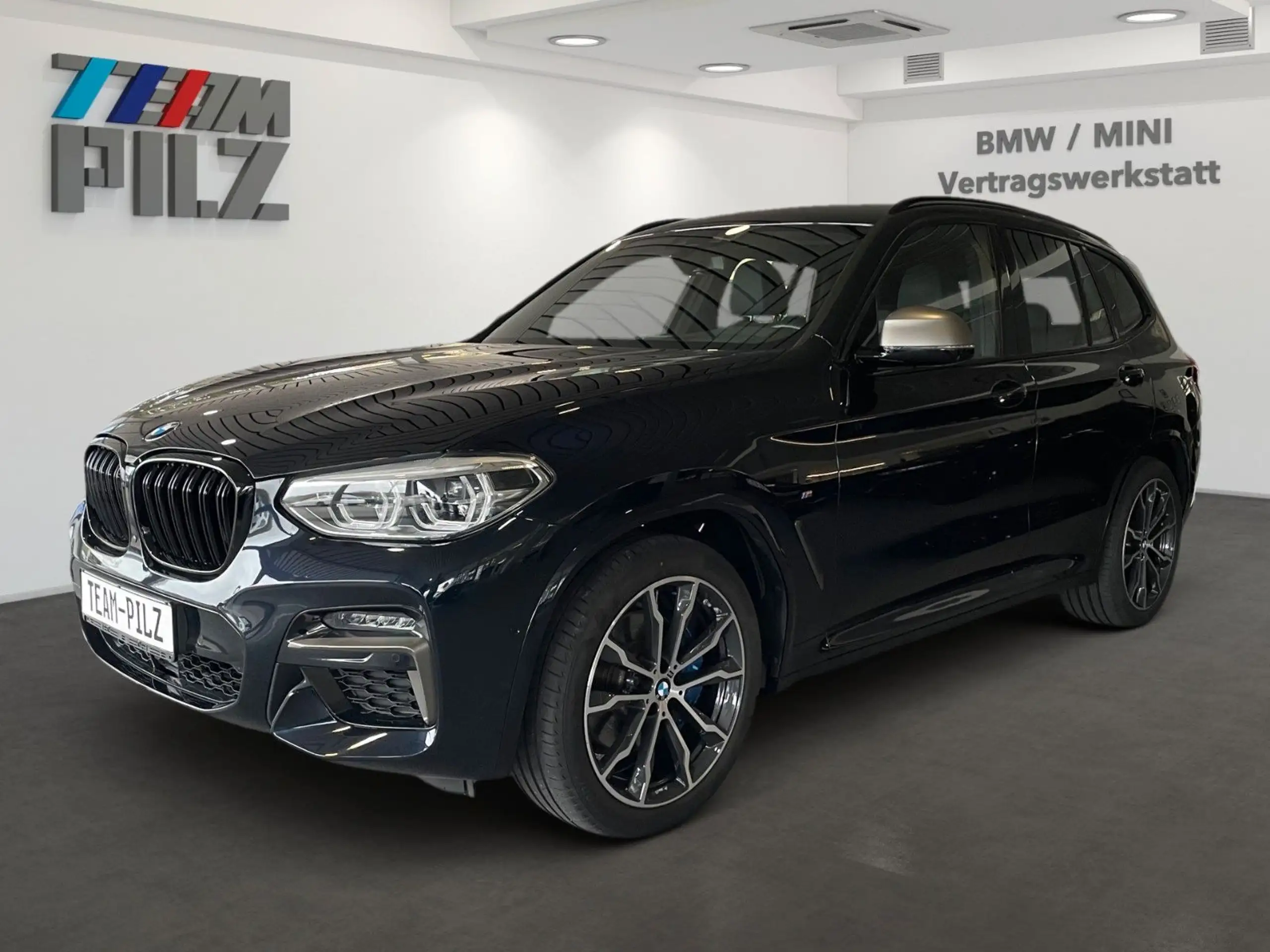 BMW - X3 M