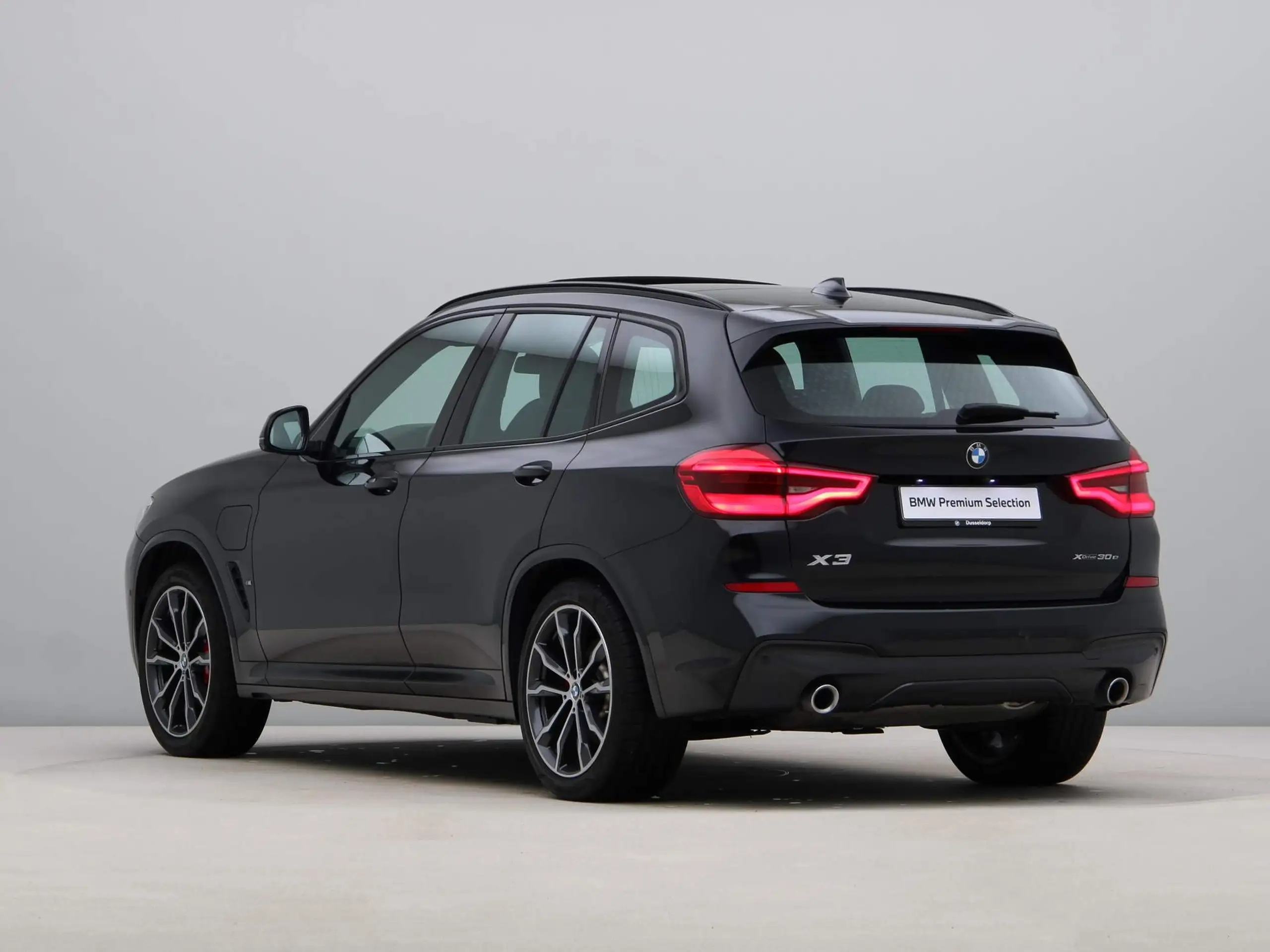 BMW - X3