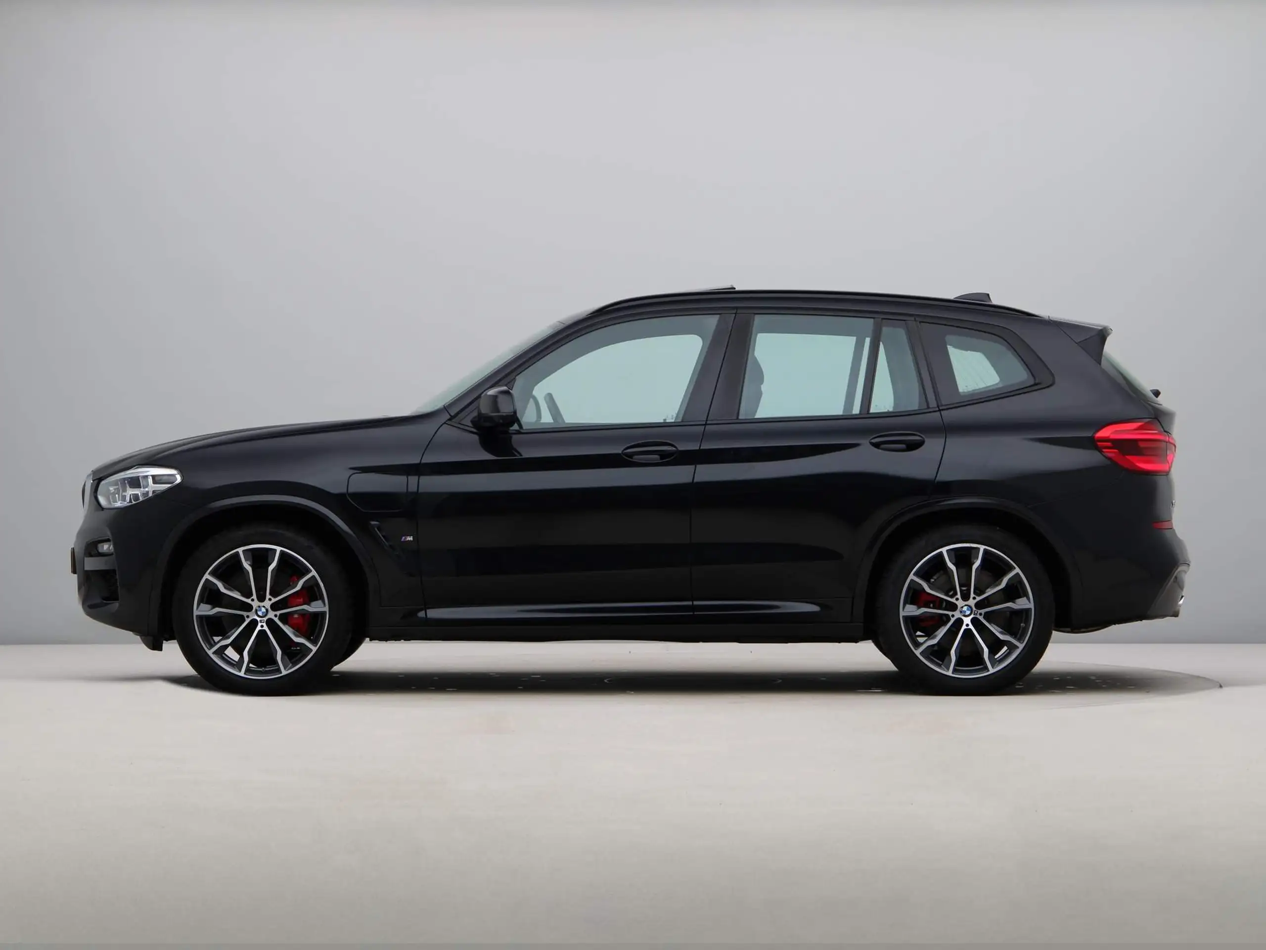 BMW - X3