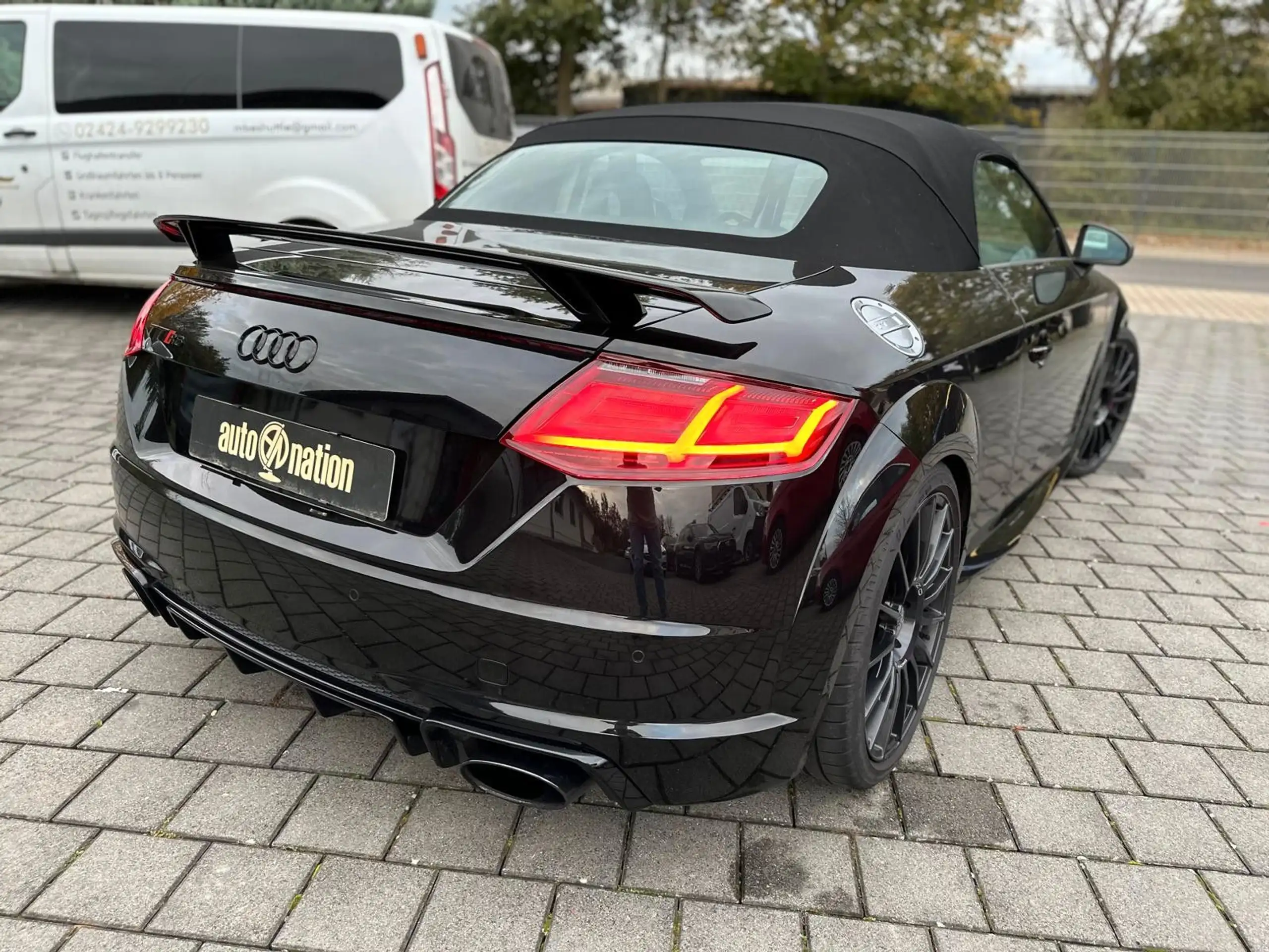 Audi - TT RS