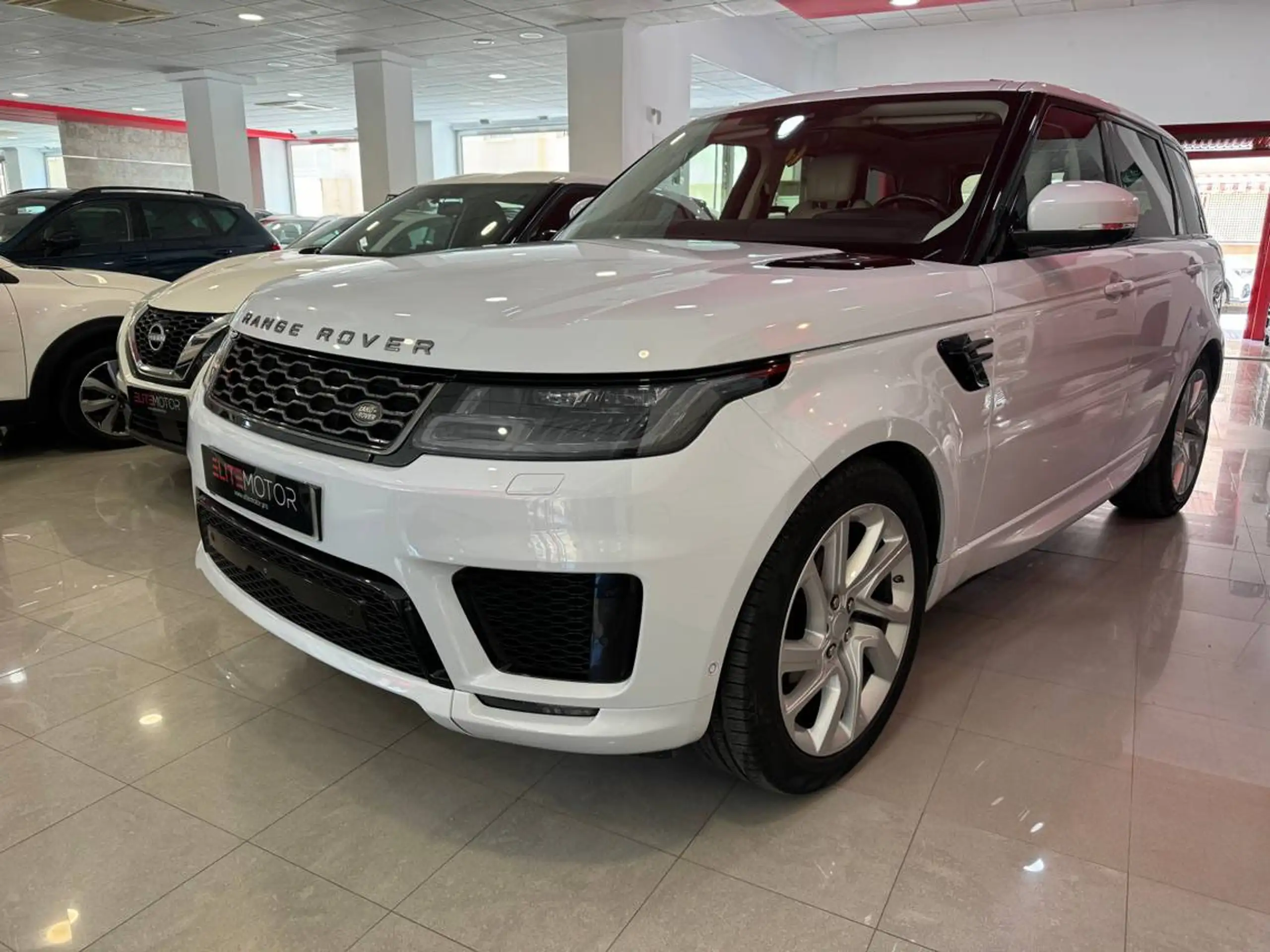 Land Rover - Range Rover Sport