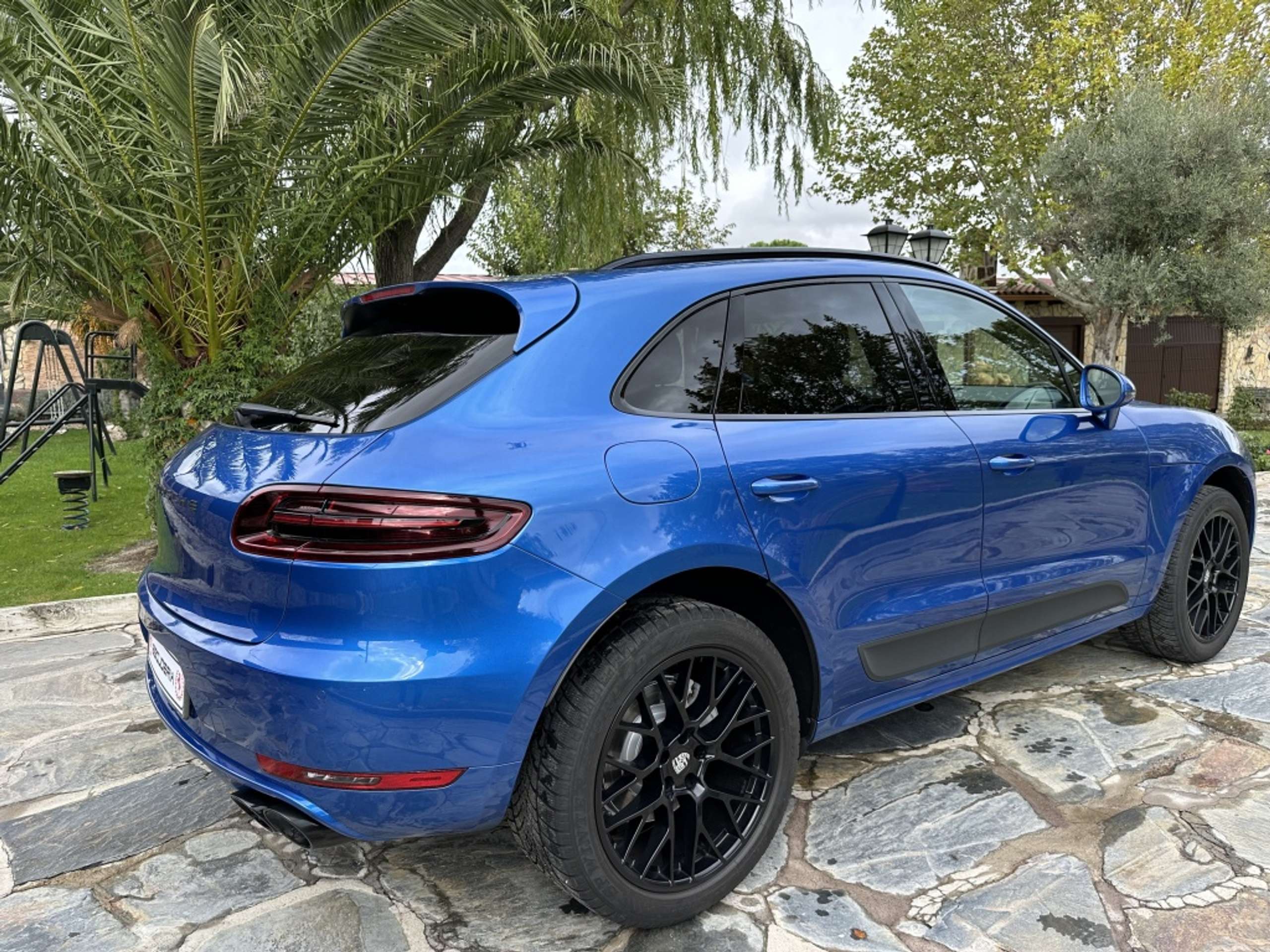 Porsche - Macan