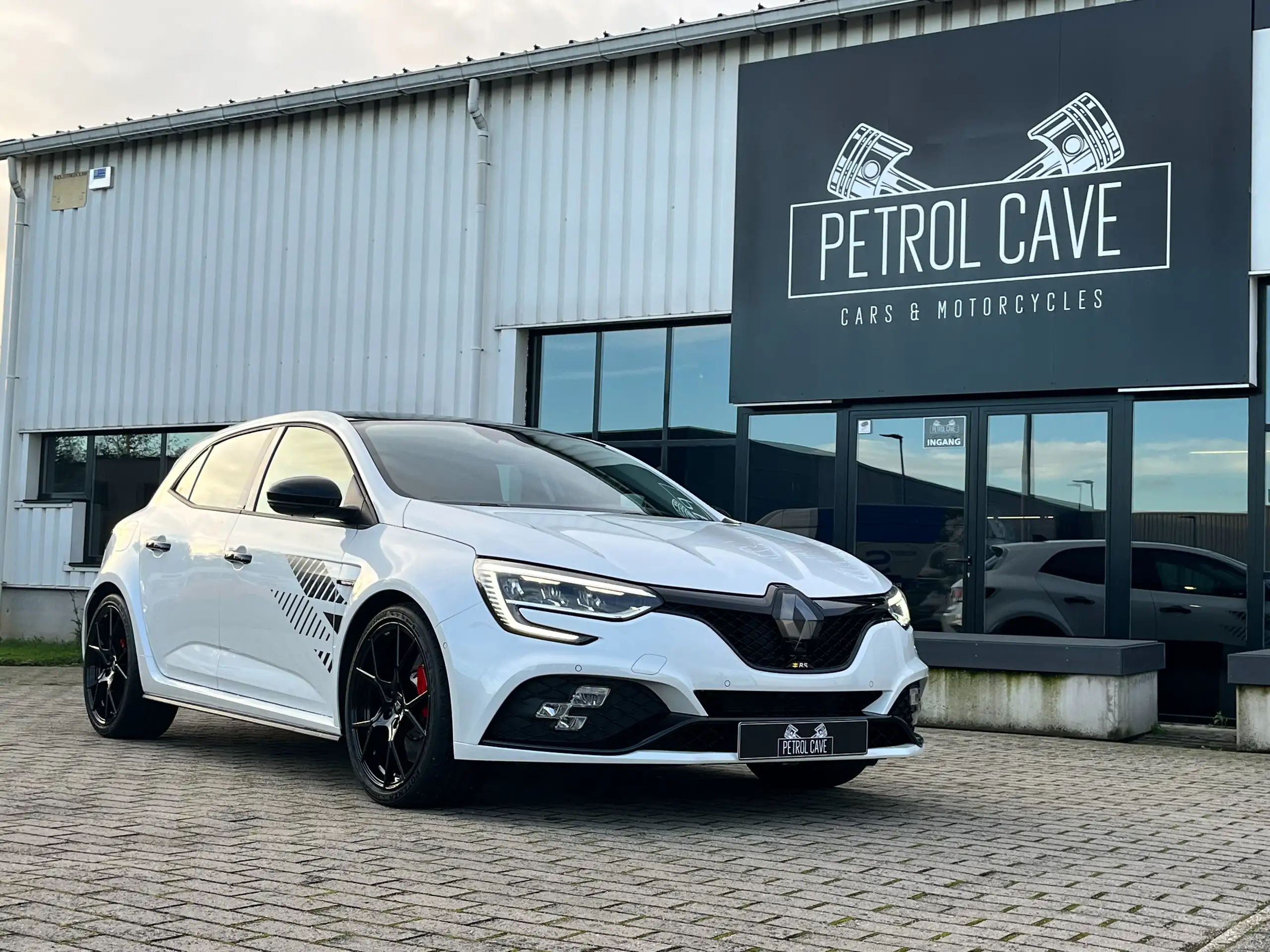 Renault - Megane