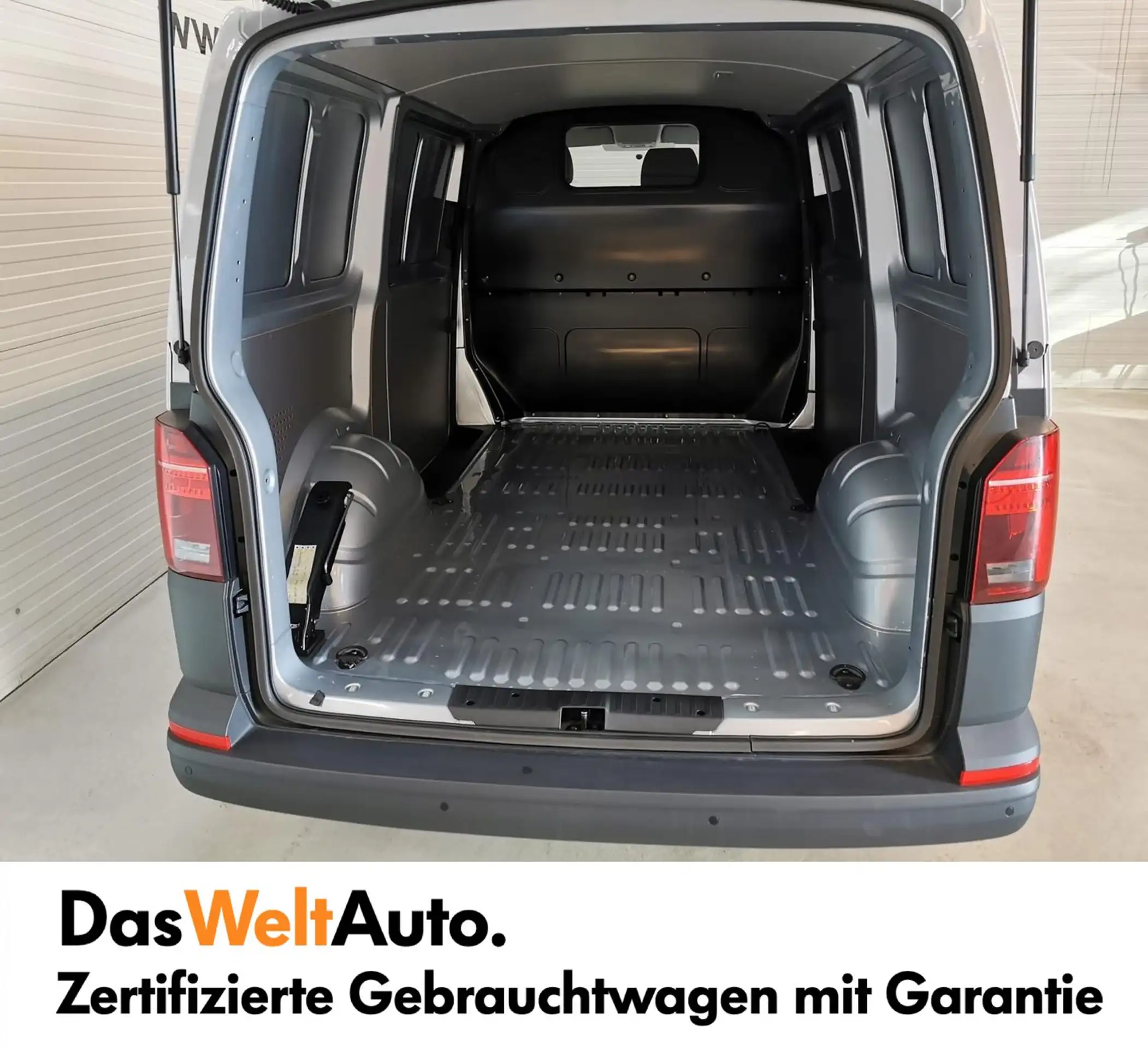 Volkswagen - T6.1 Transporter