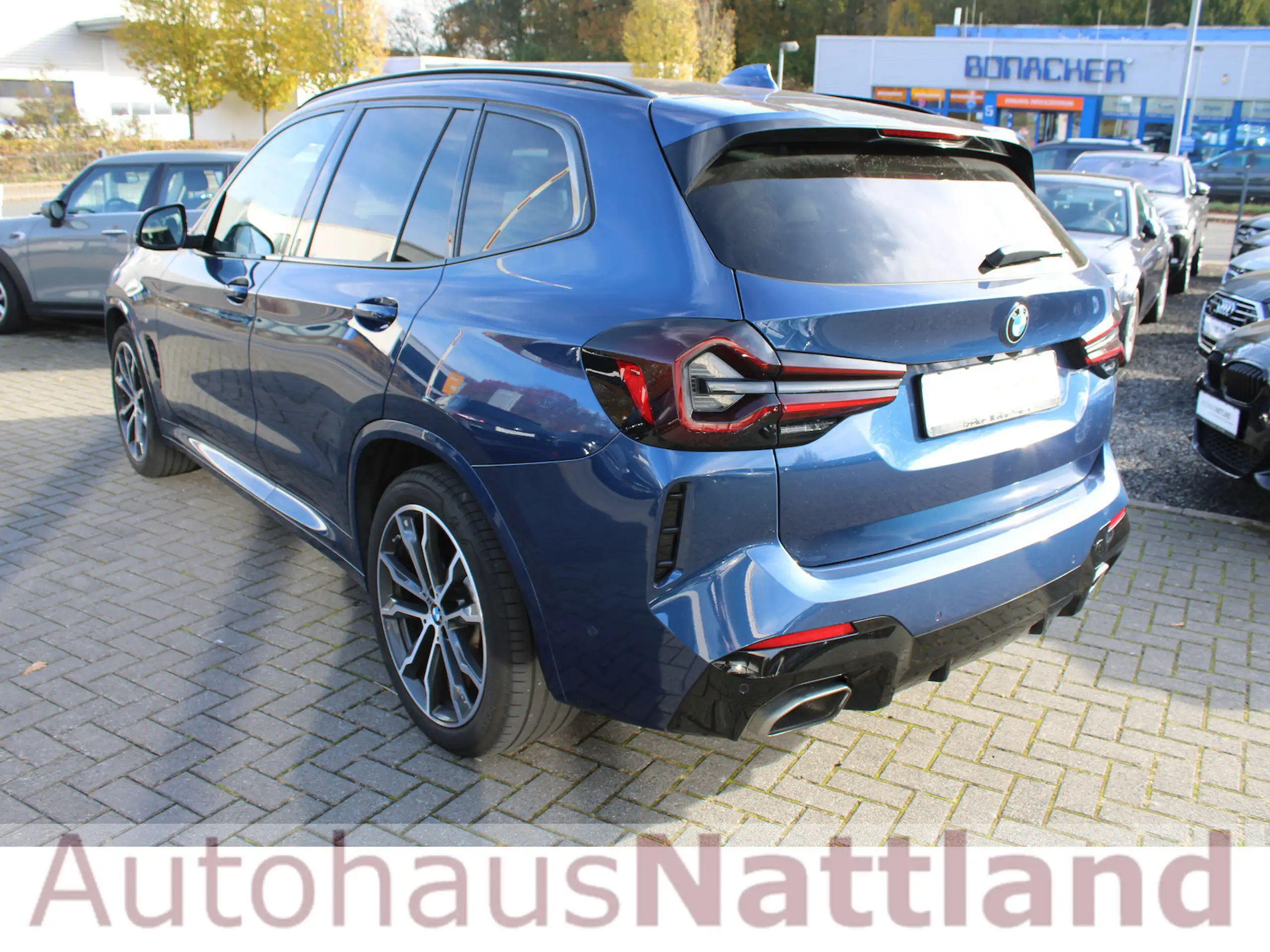 BMW - X3