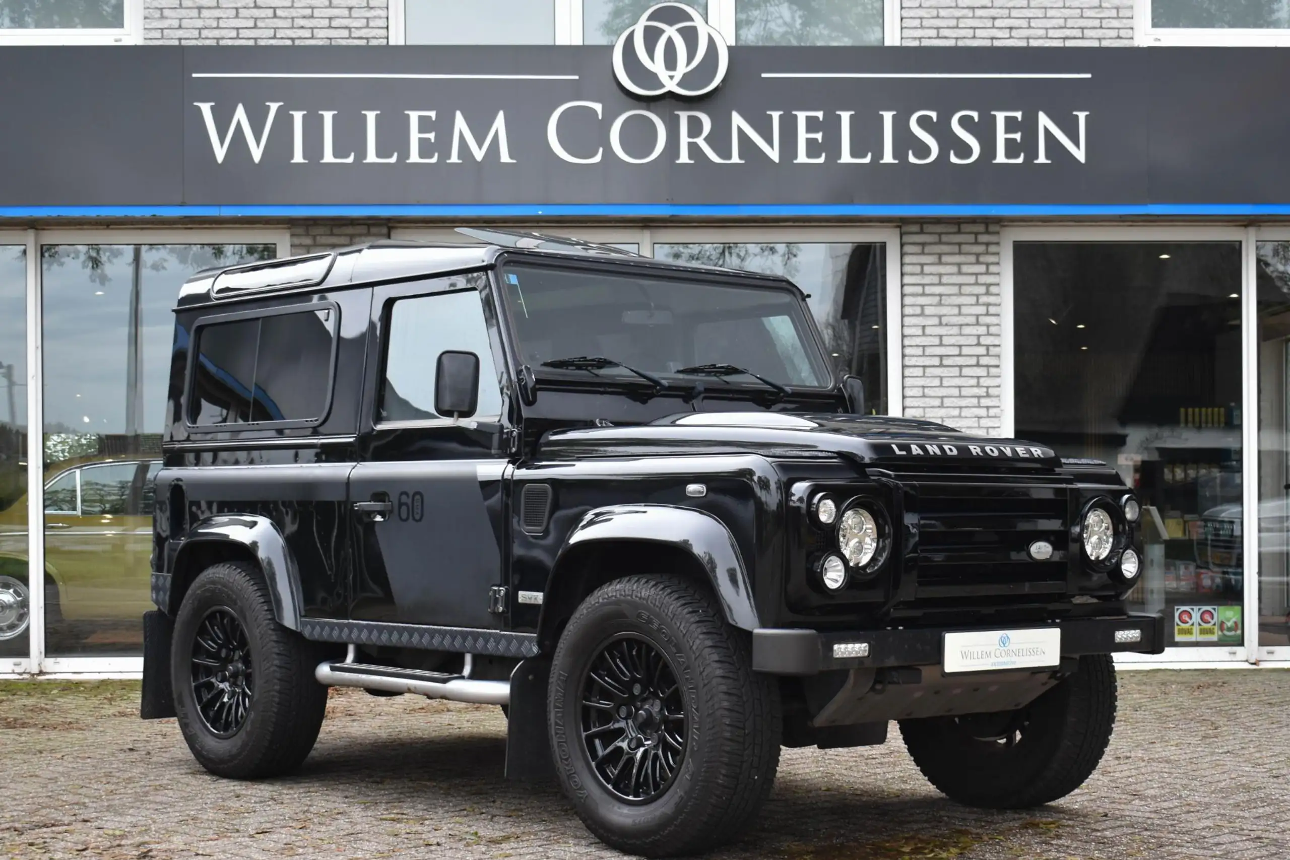 Land Rover Defender 2008