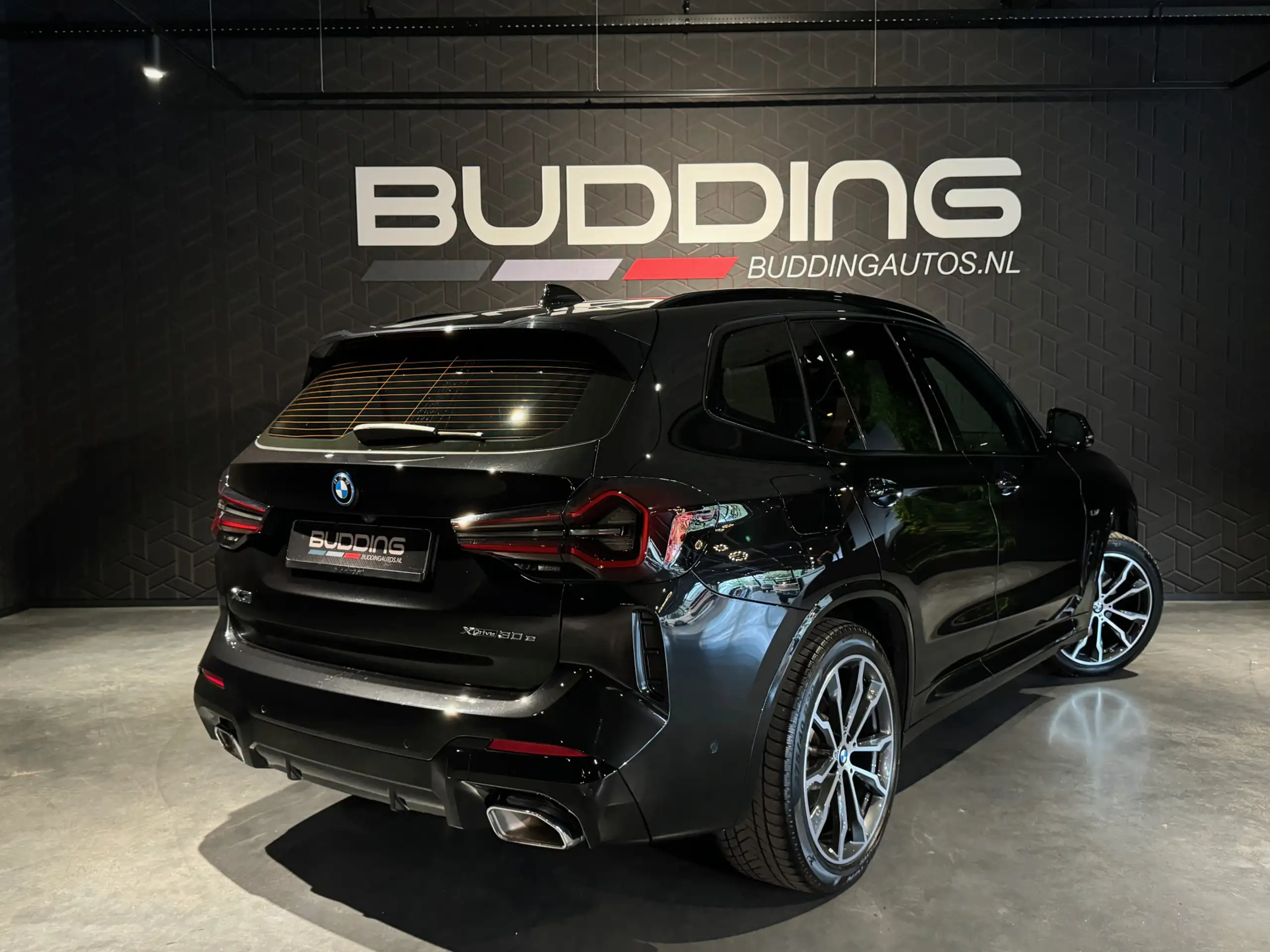 BMW - X3