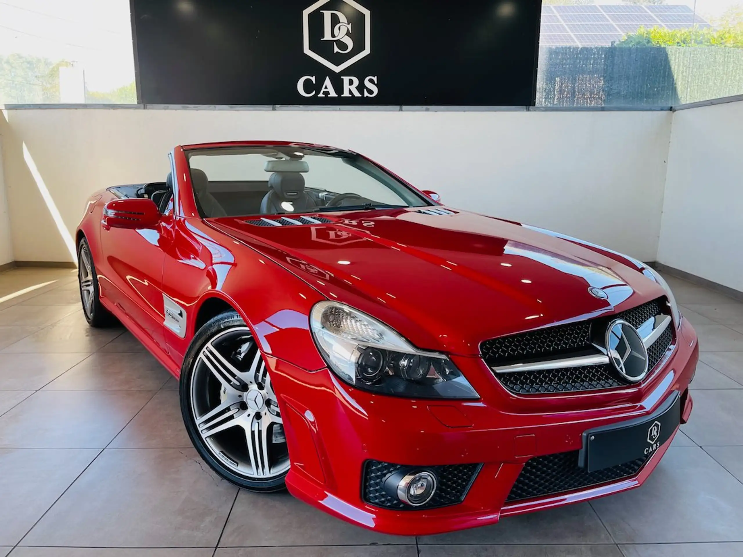 Mercedes-Benz - SL 63 AMG