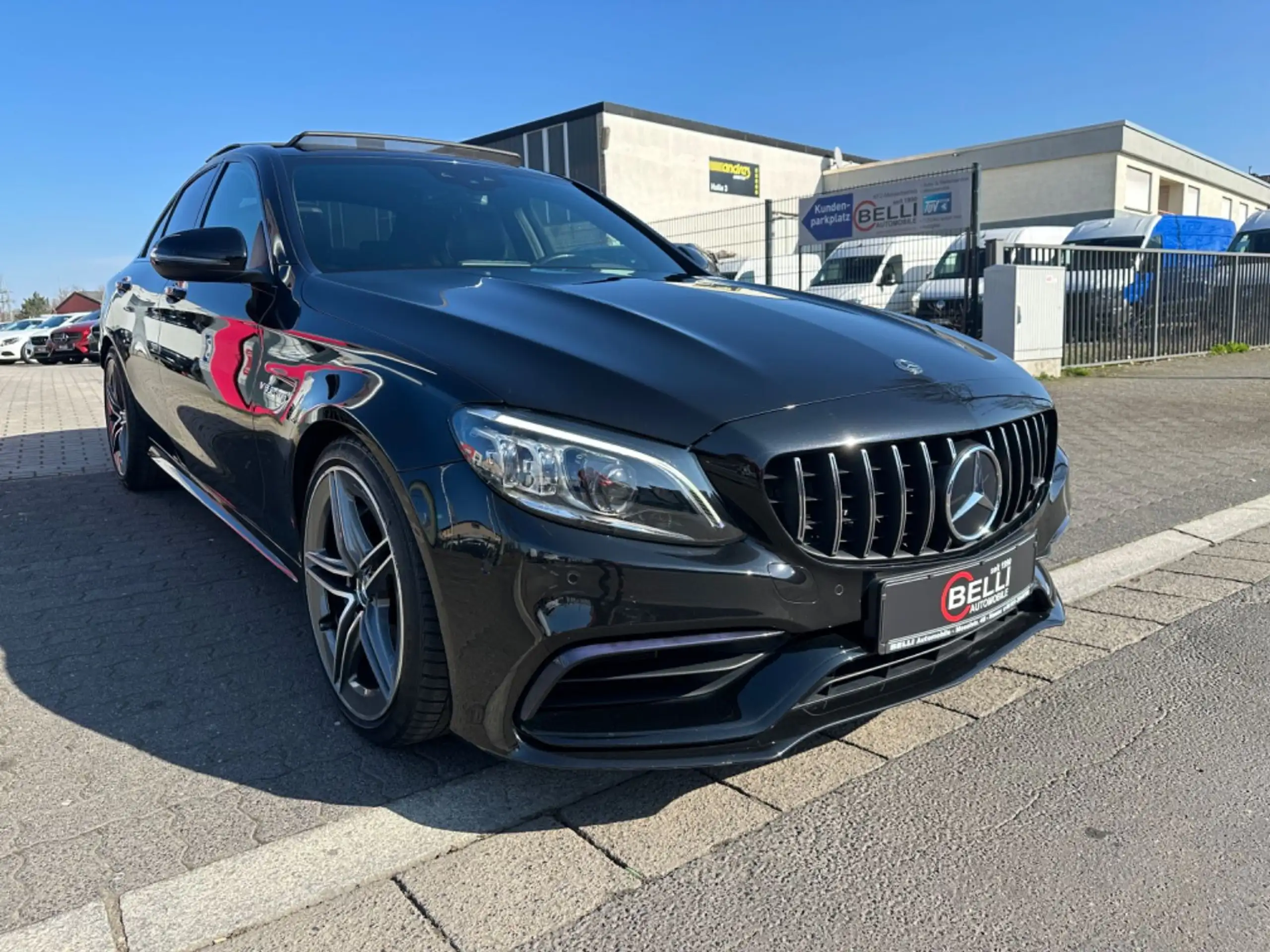 Mercedes-Benz - C 63 AMG