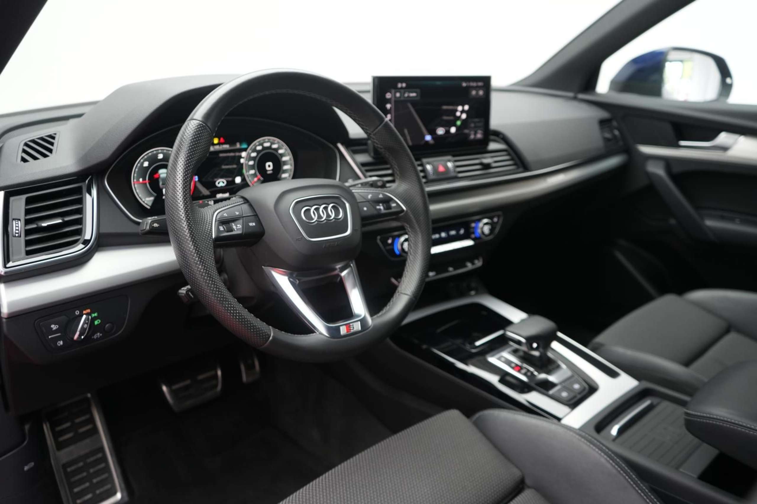 Audi - Q5