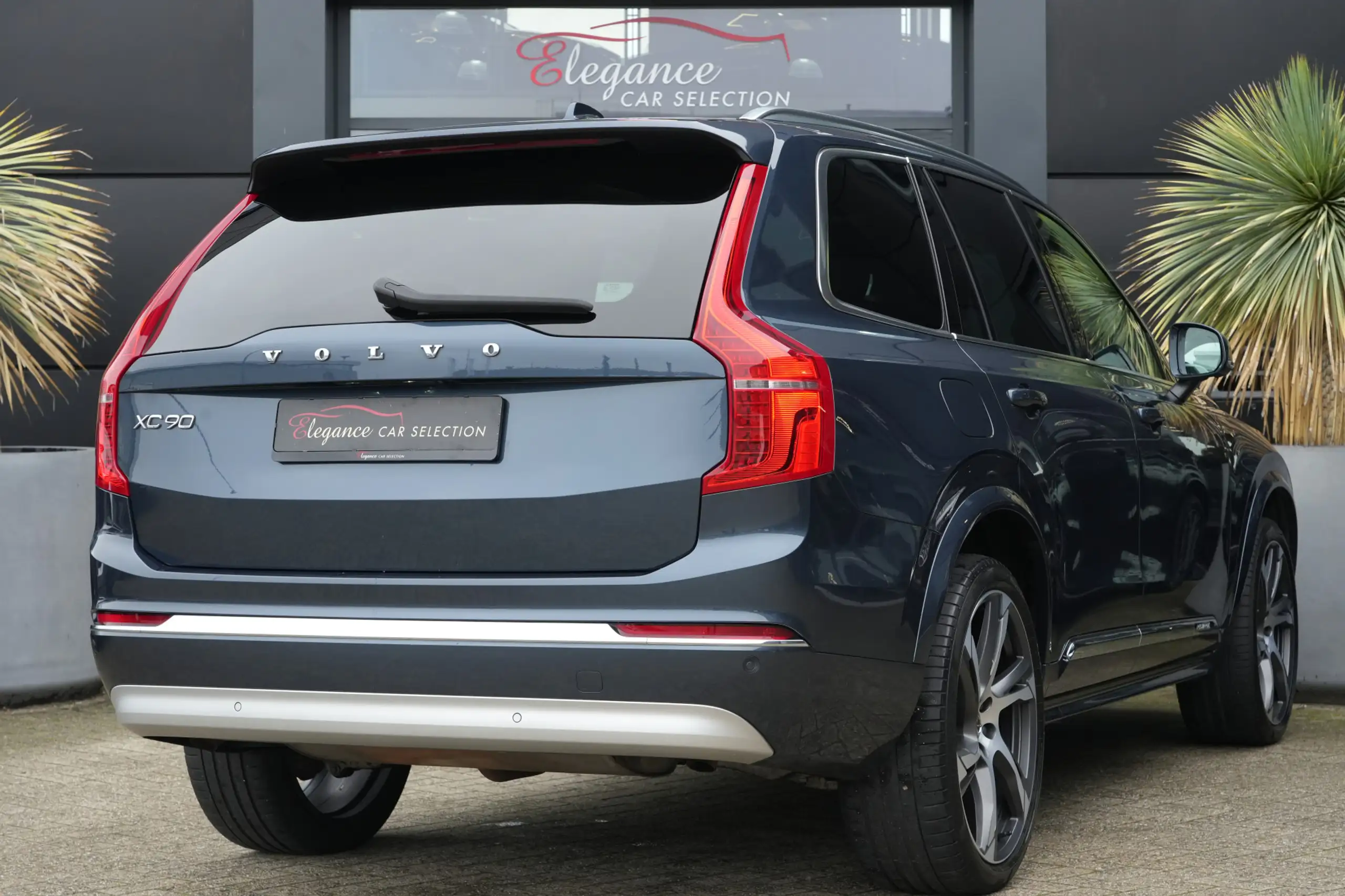 Volvo - XC90