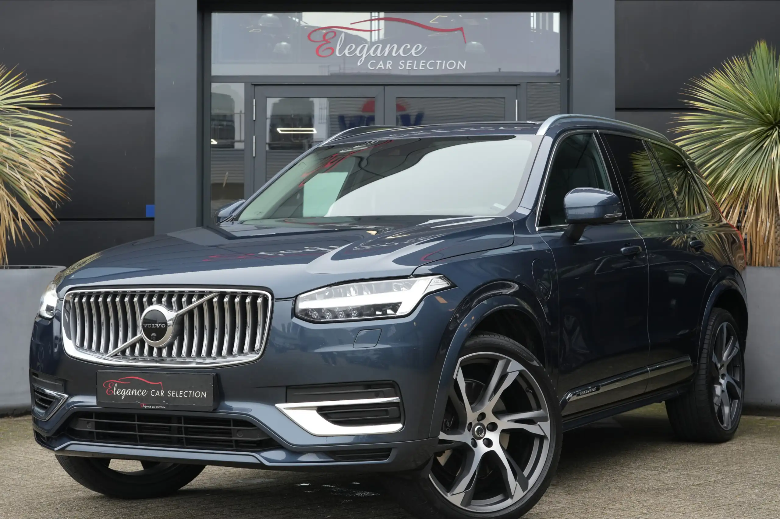 Volvo - XC90