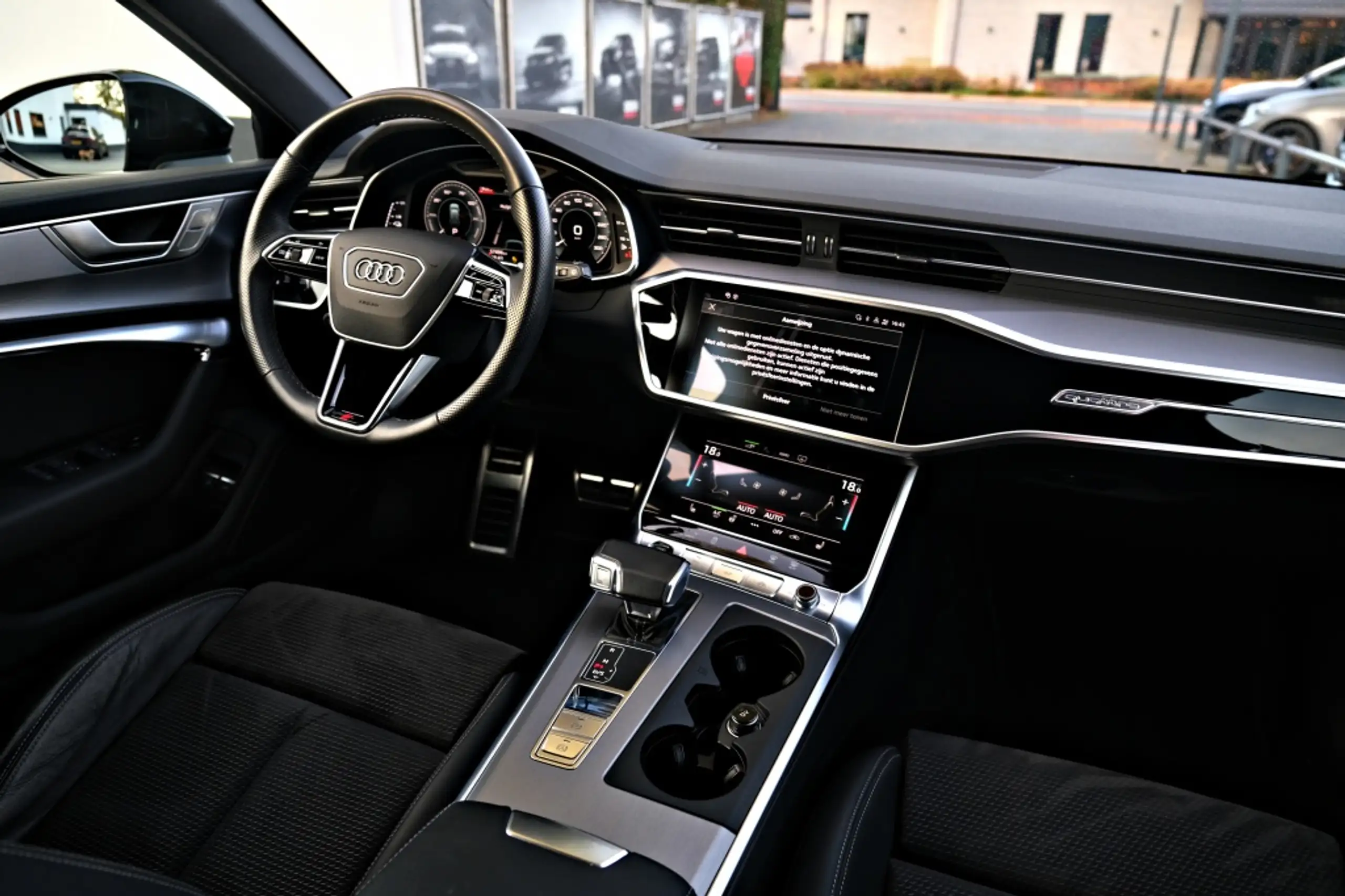 Audi - A6