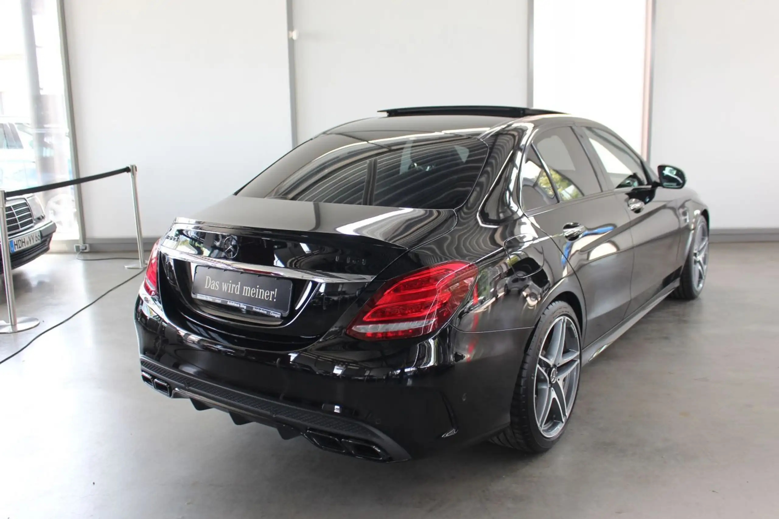 Mercedes-Benz - C 63 AMG