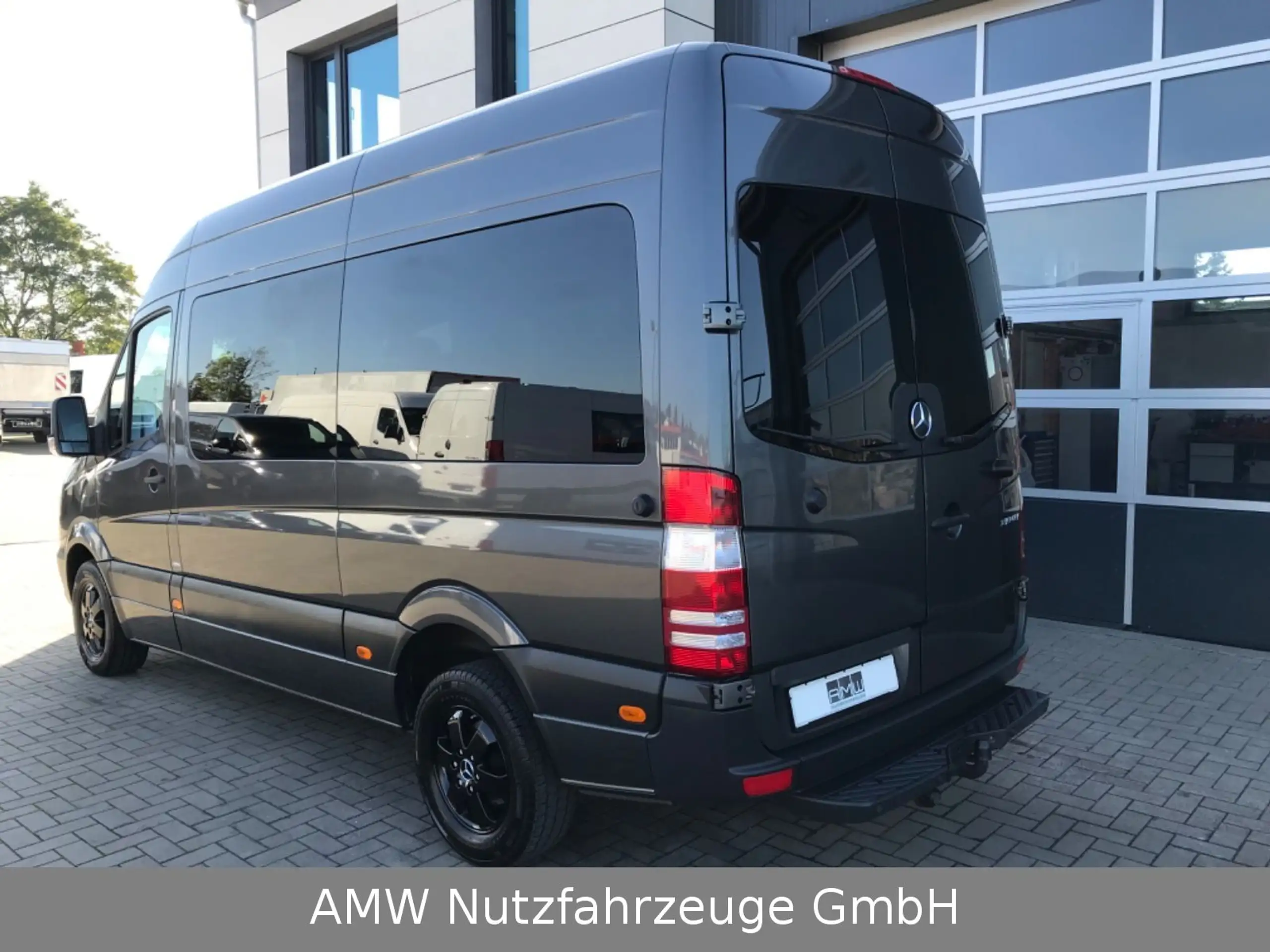 Mercedes-Benz - Sprinter