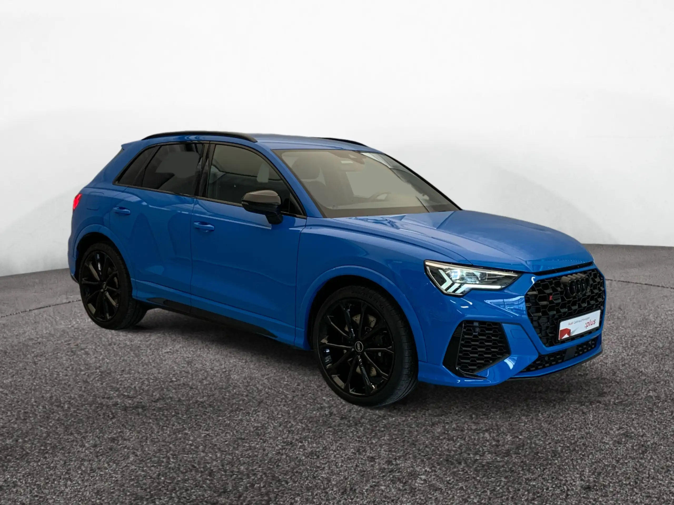 Audi - RS Q3