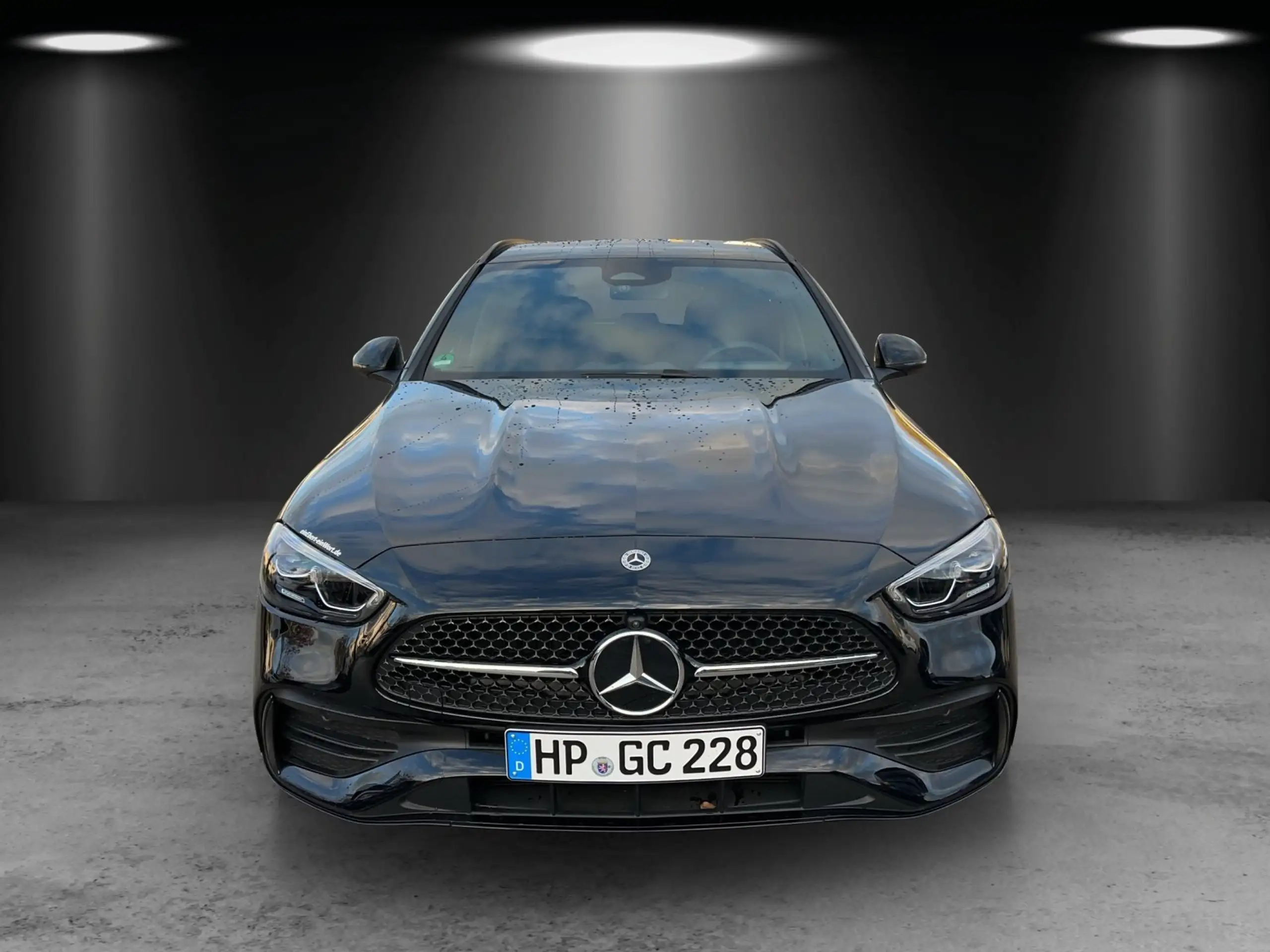 Mercedes-Benz - C 220