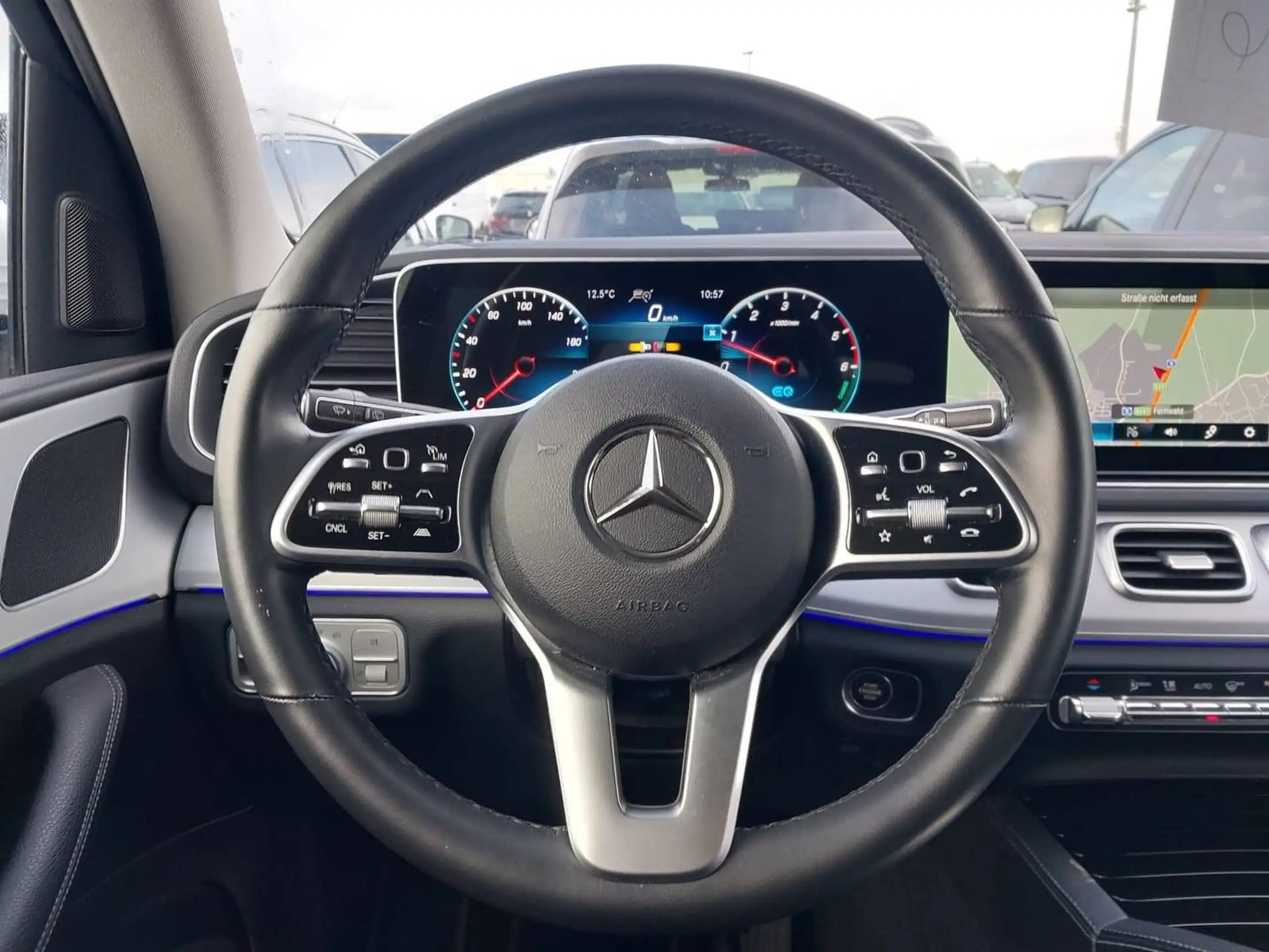 Mercedes-Benz - GLE 350