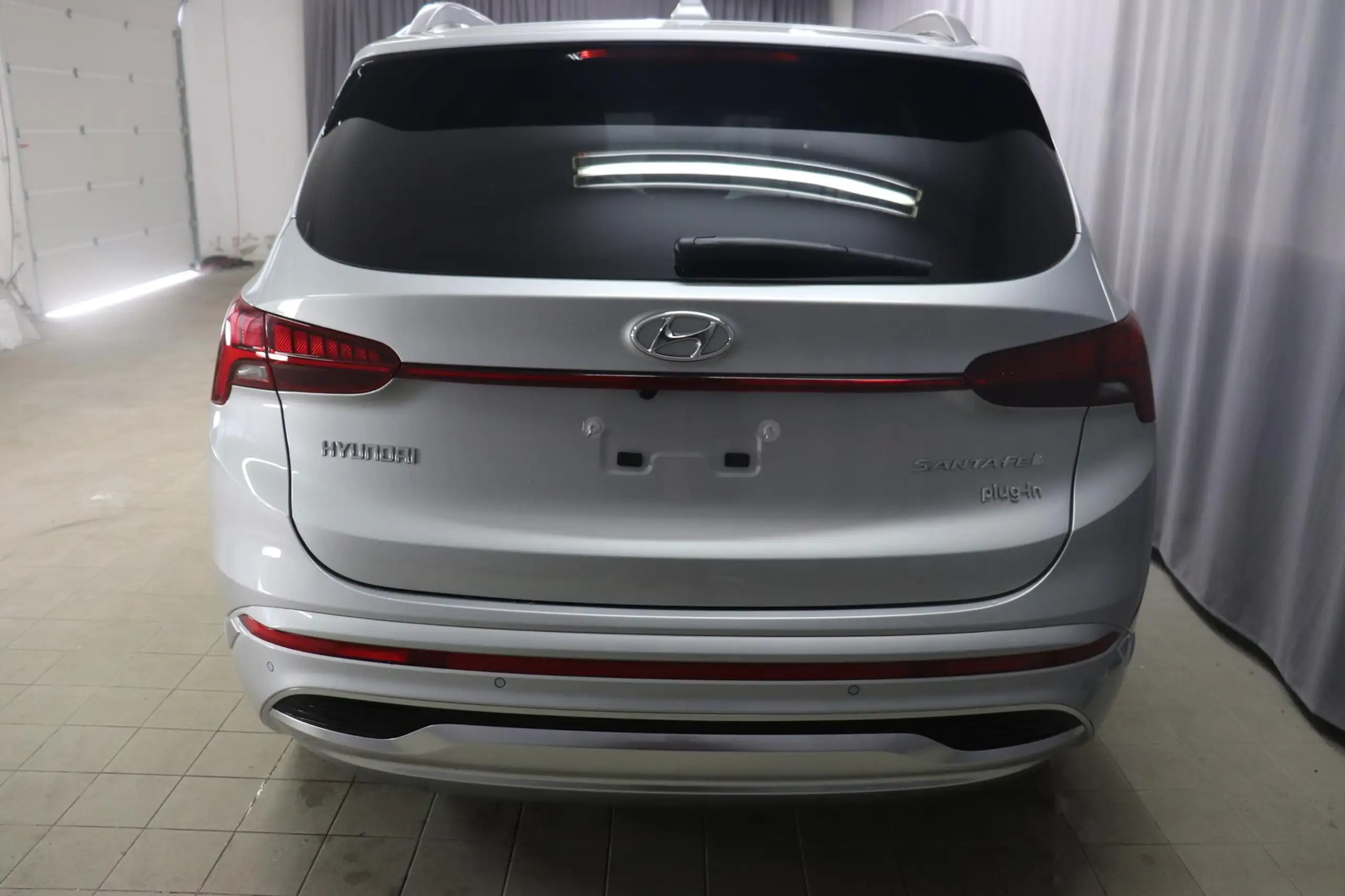 Hyundai - SANTA FE