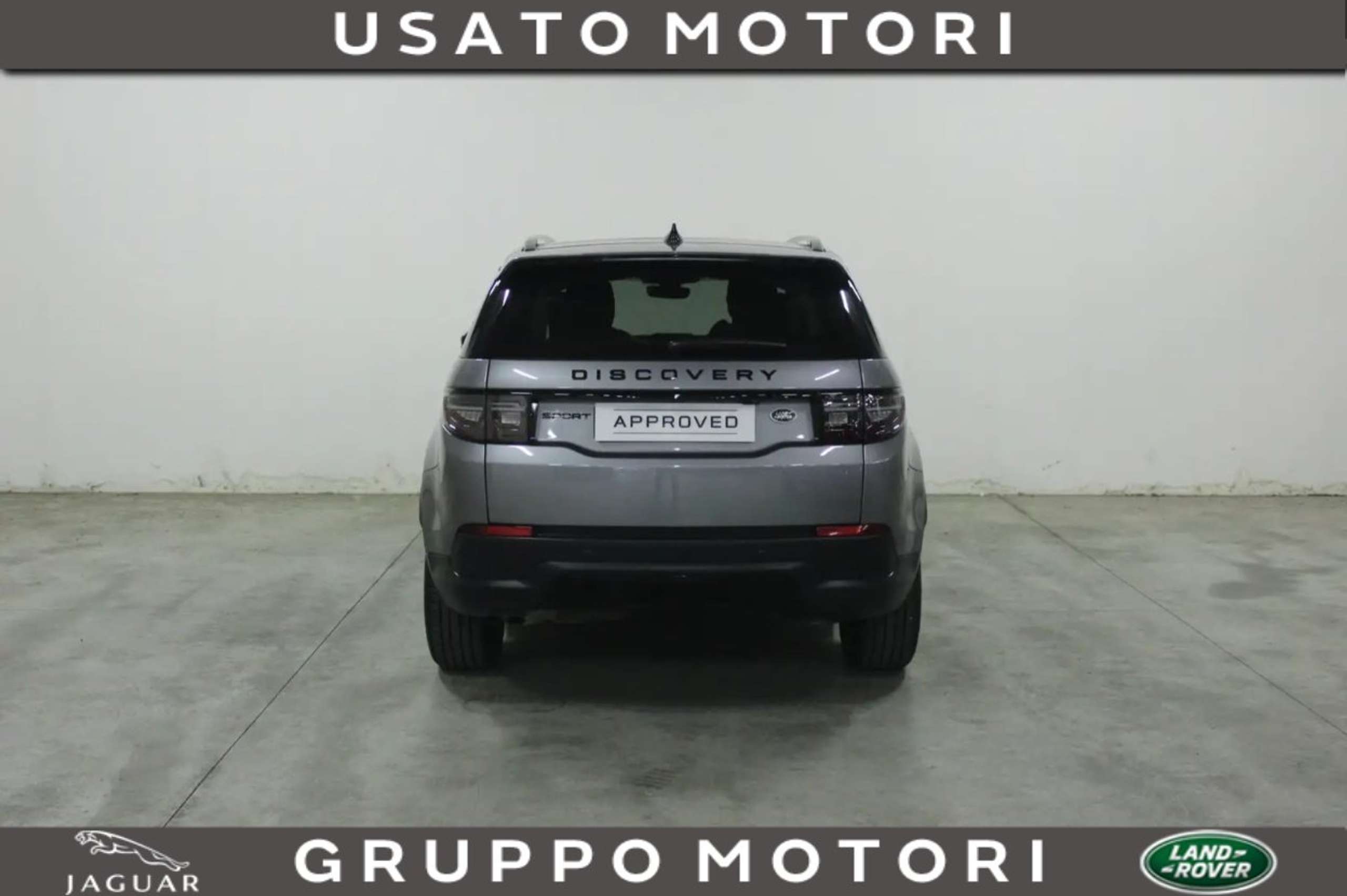 Land Rover - Discovery Sport