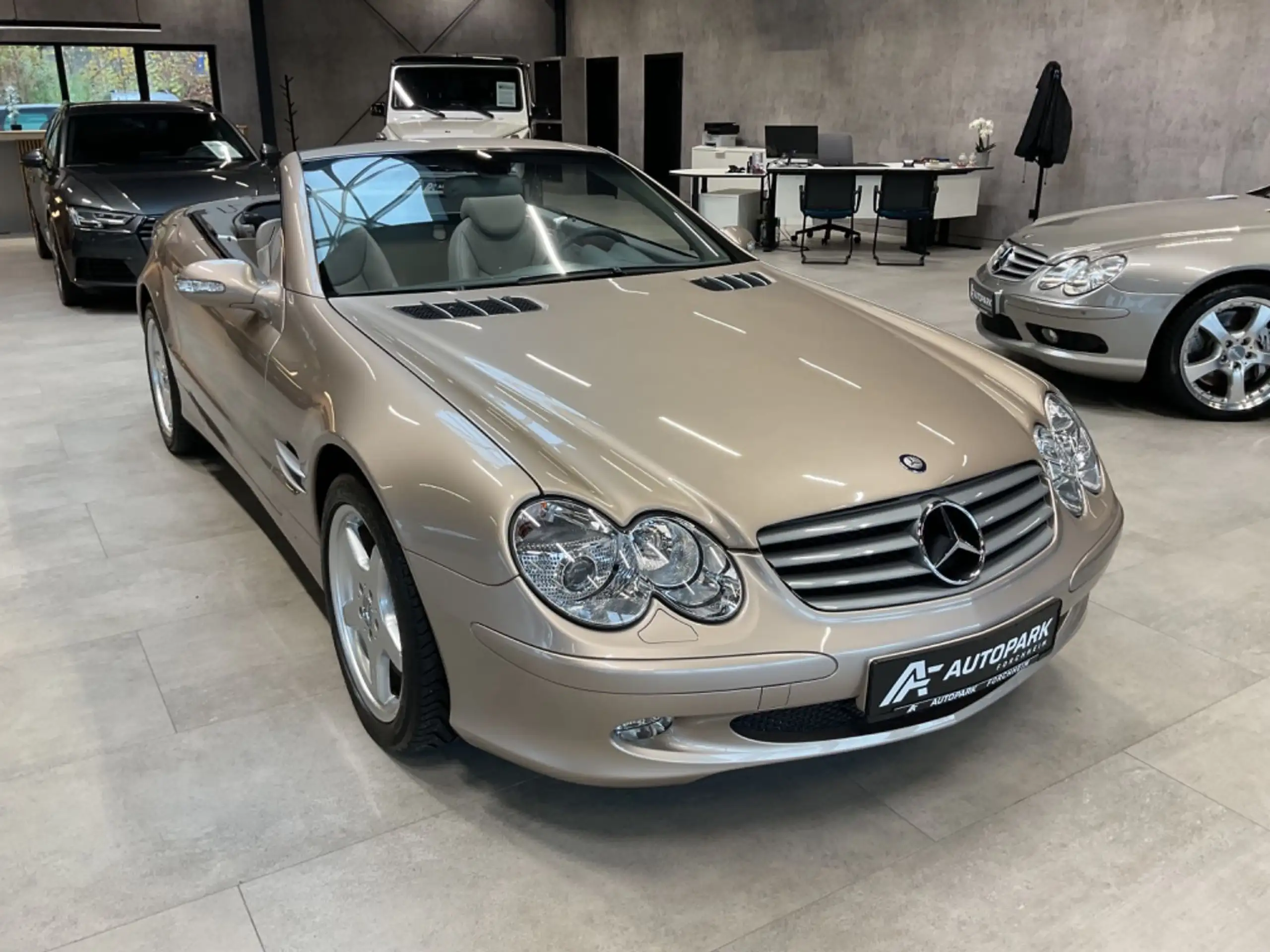 Mercedes-Benz - SL 350