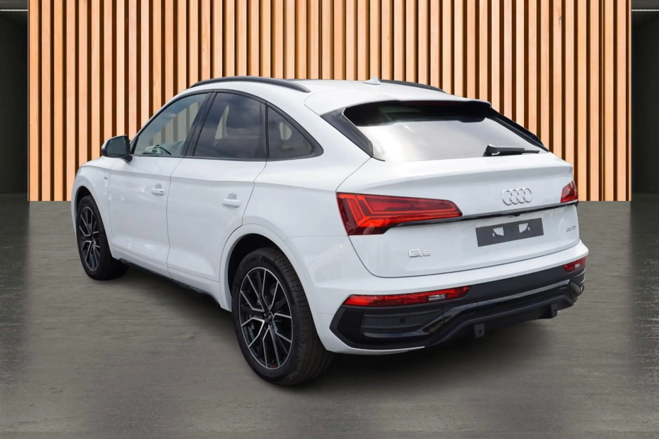 Audi - Q5