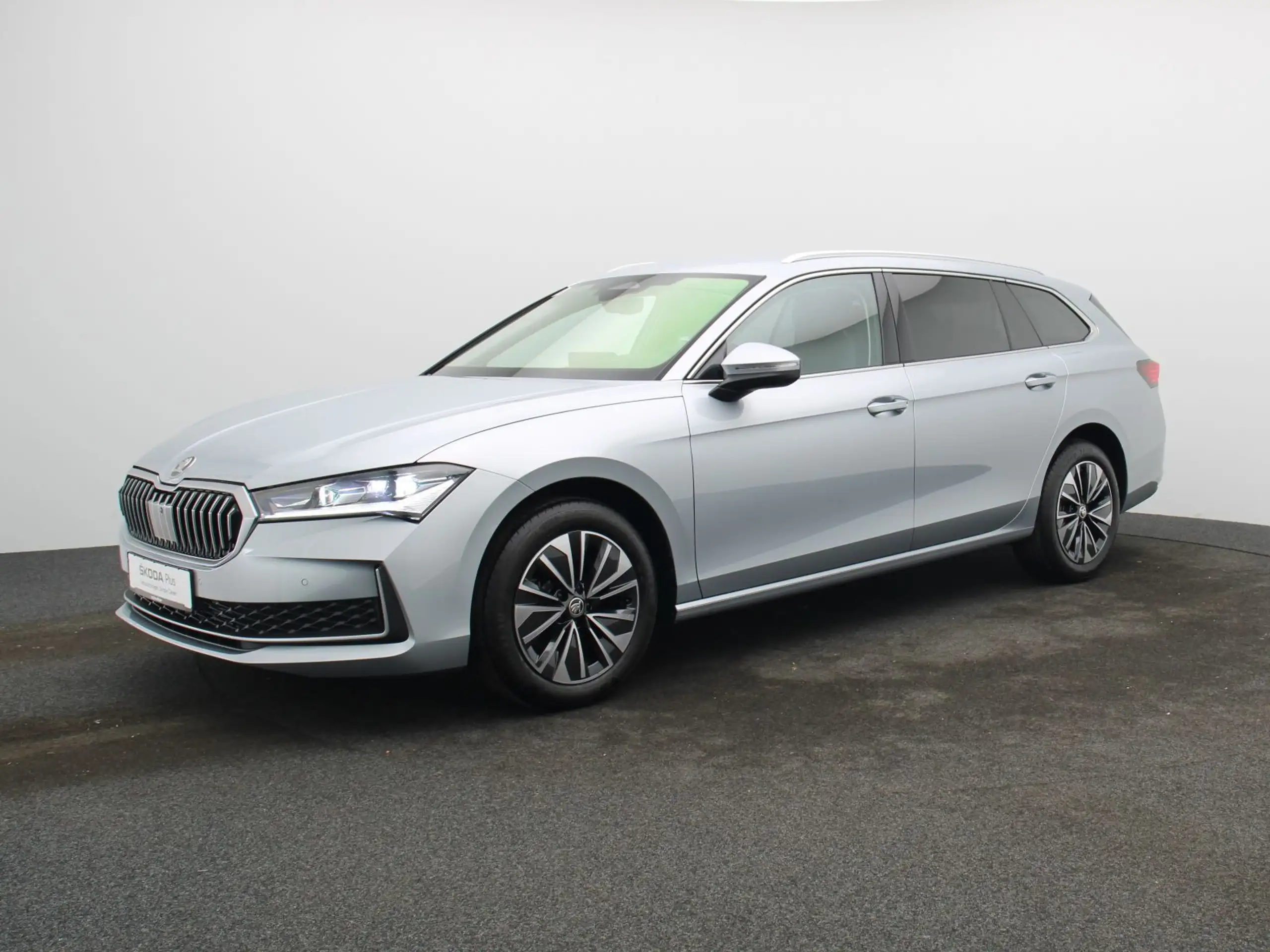 Skoda - Superb