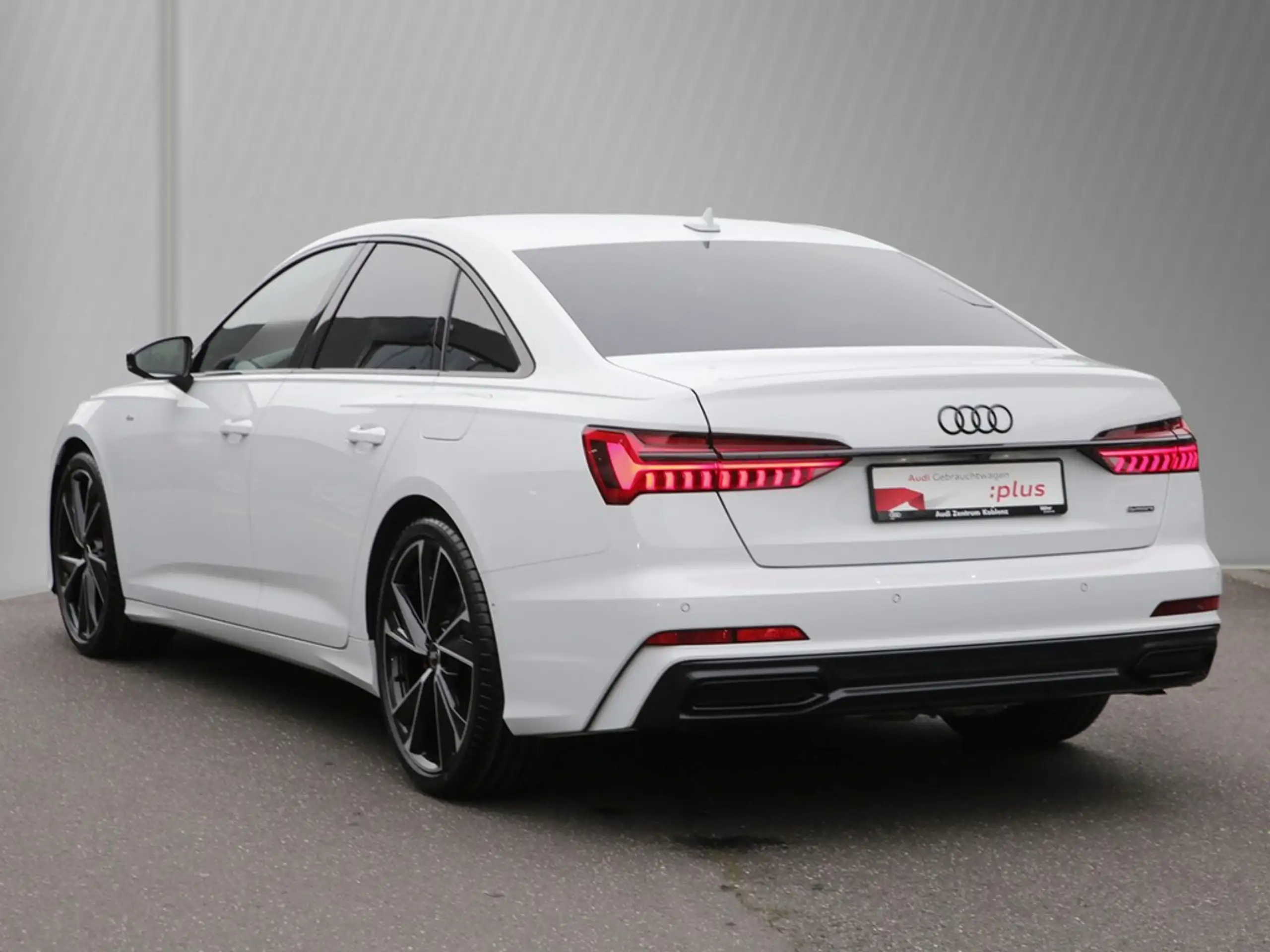 Audi - A6