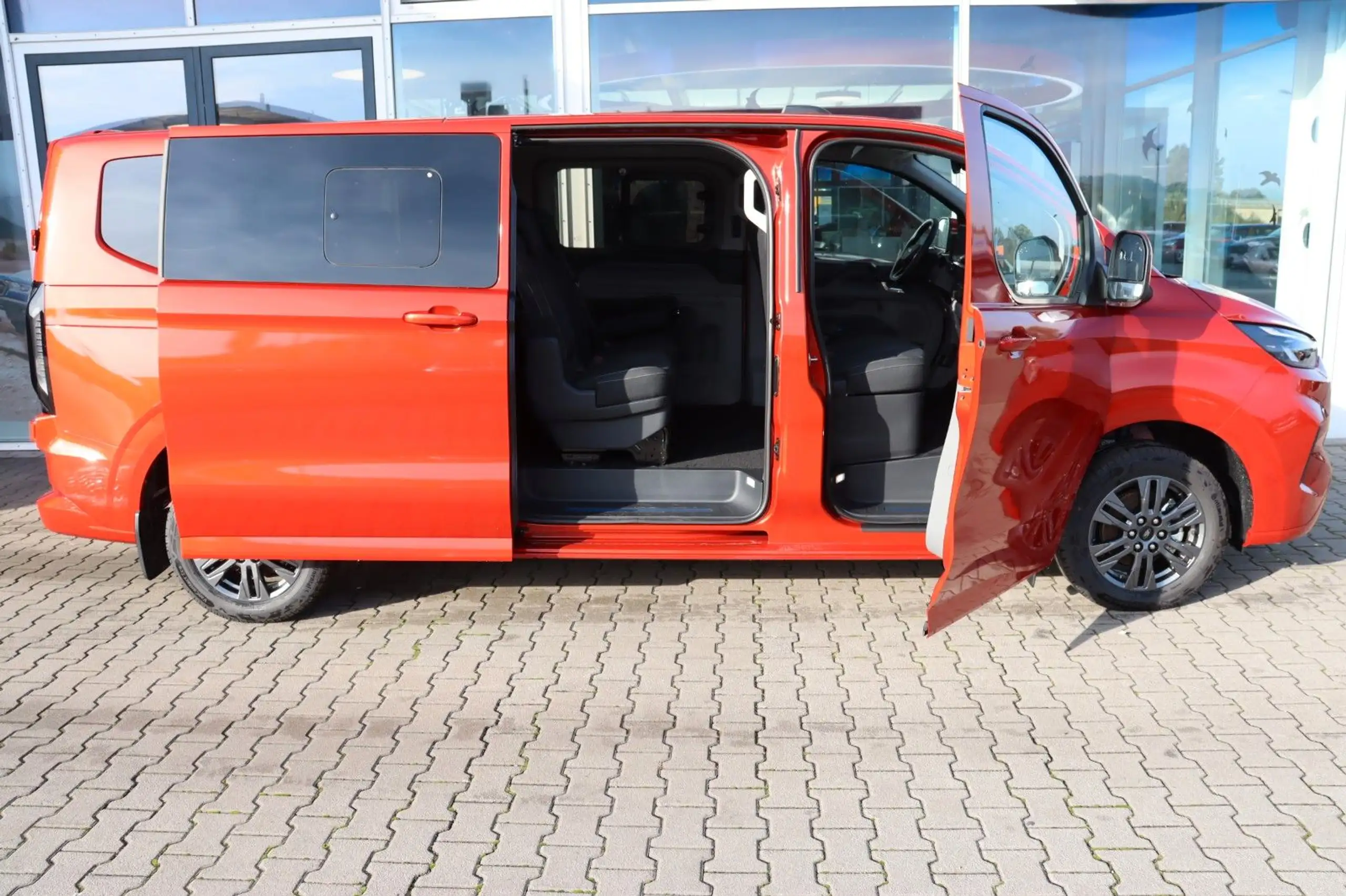 Ford - Transit Custom